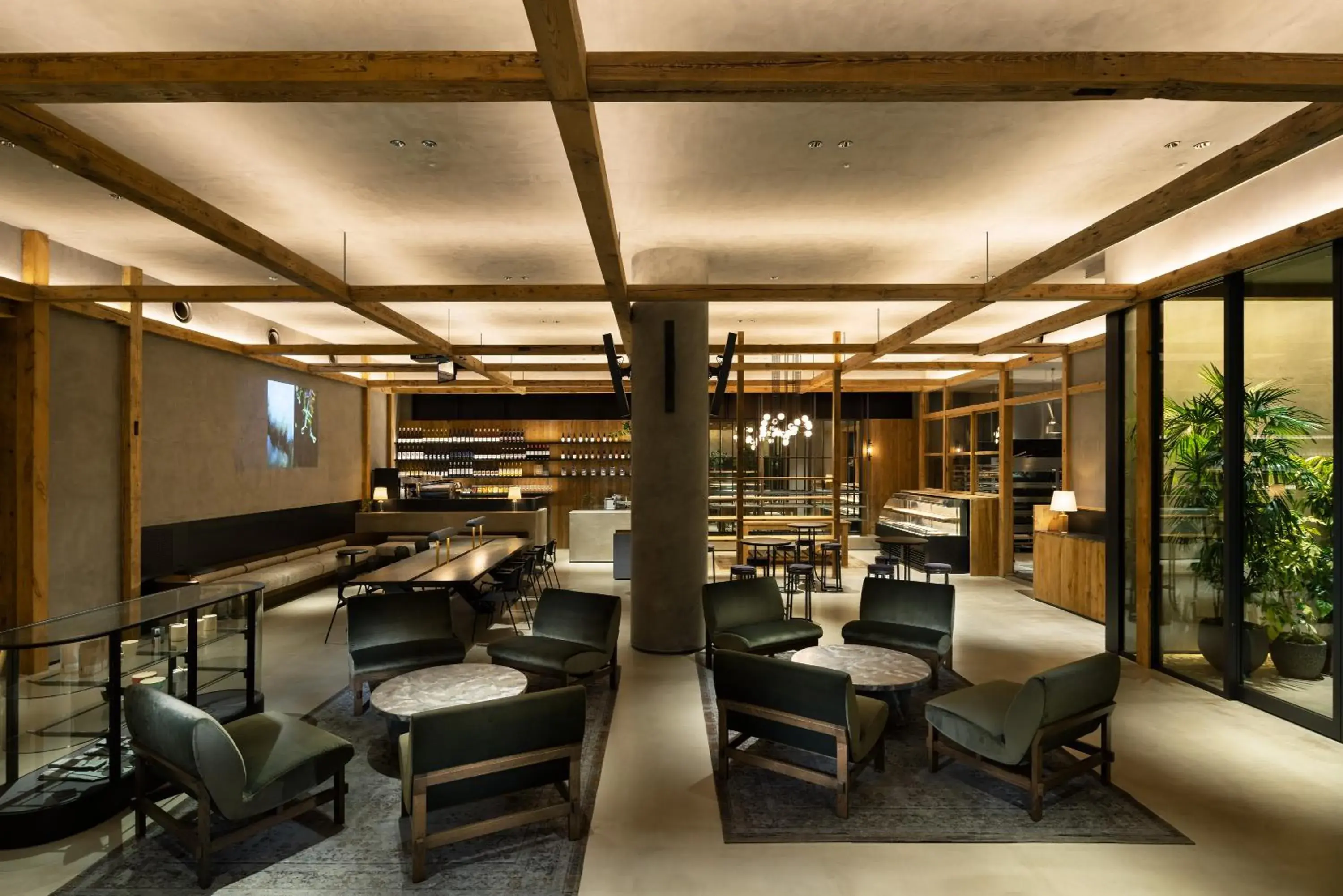 Lobby or reception, Lounge/Bar in NOHGA HOTEL KIYOMIZU KYOTO