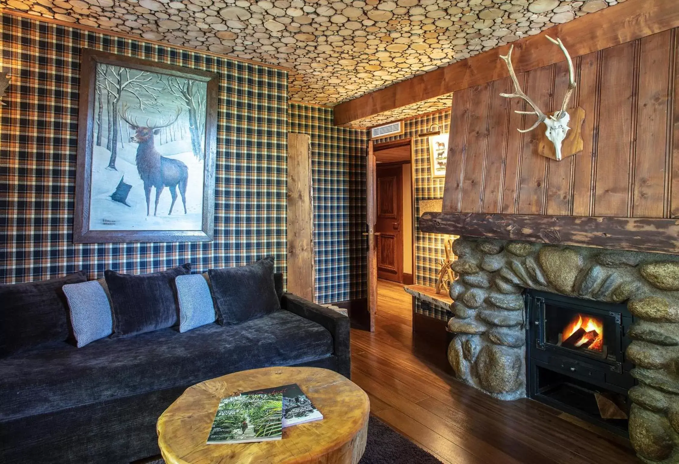 Living room, Seating Area in Lodge Park