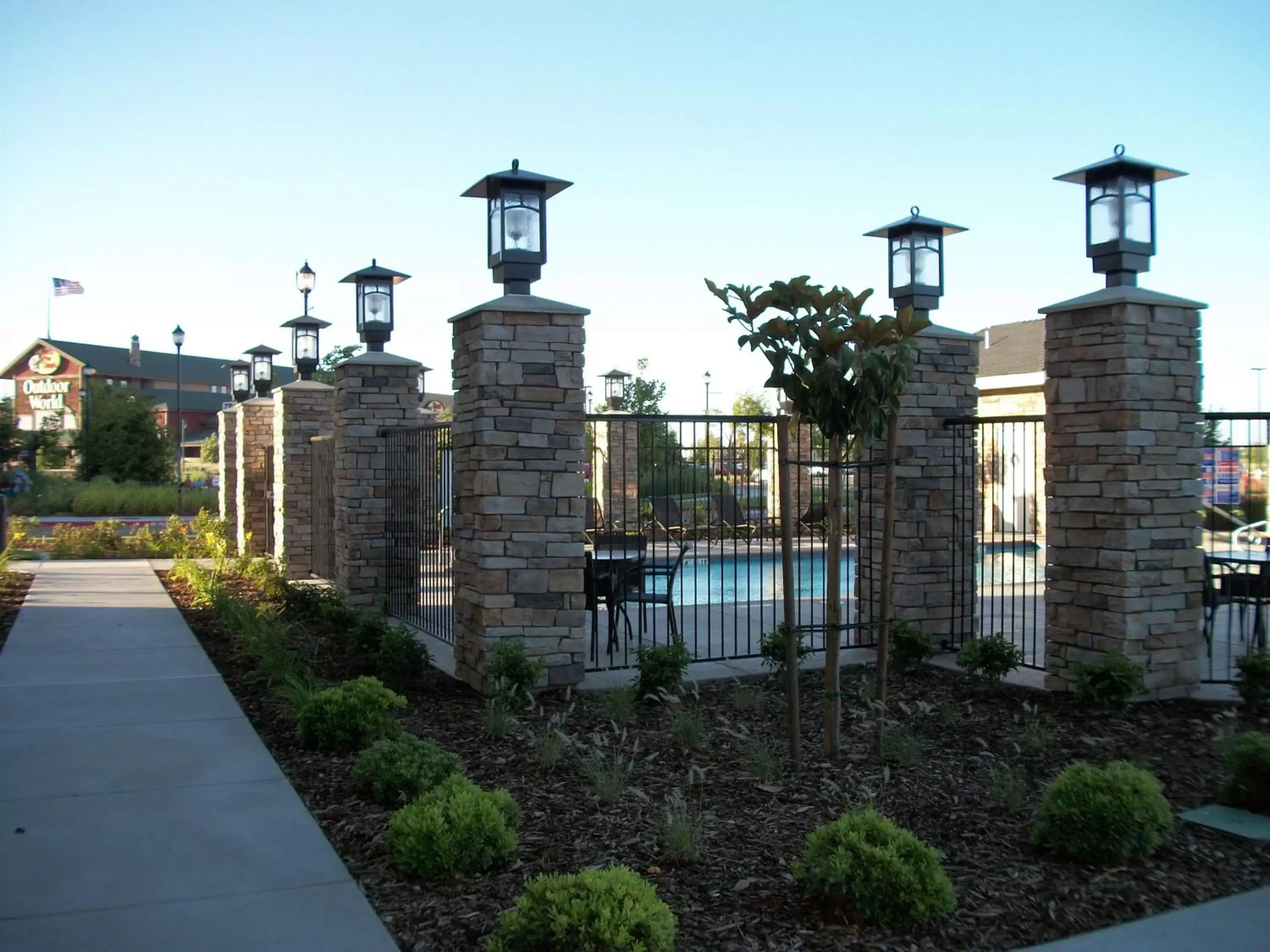 Pool view in Hampton Inn & Suites Manteca