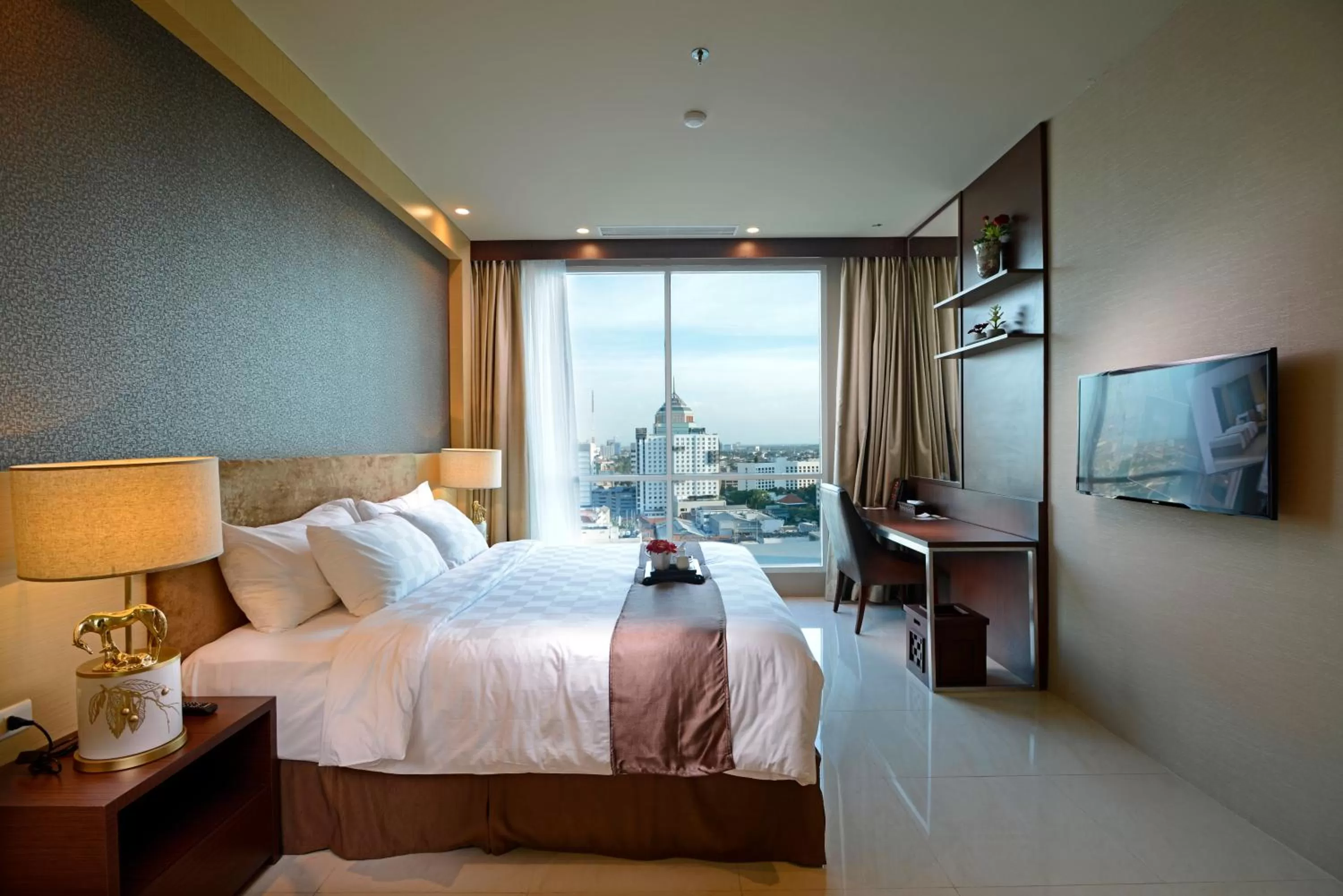 Day, Bed in Aria Centra Surabaya