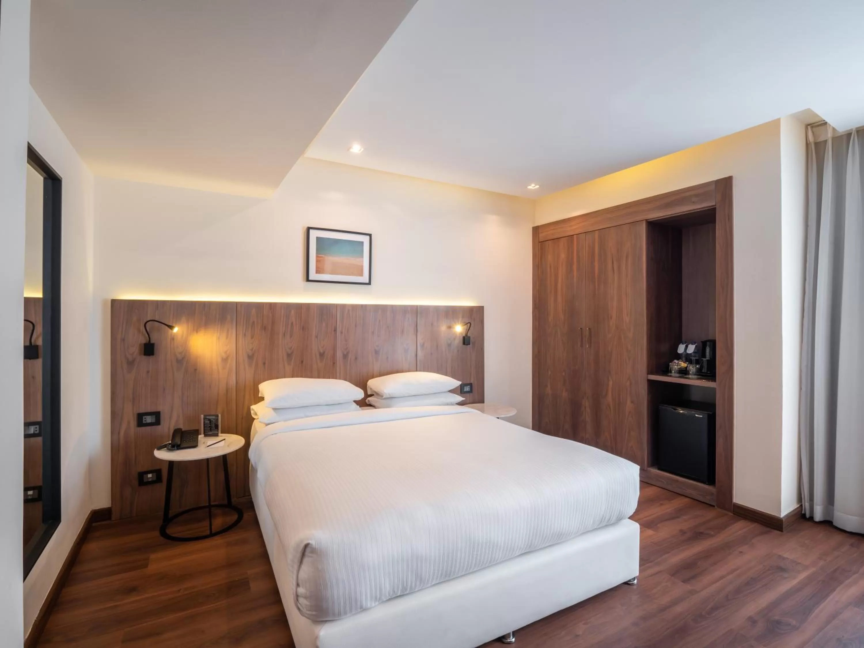 Bed in The President Hotel Cairo