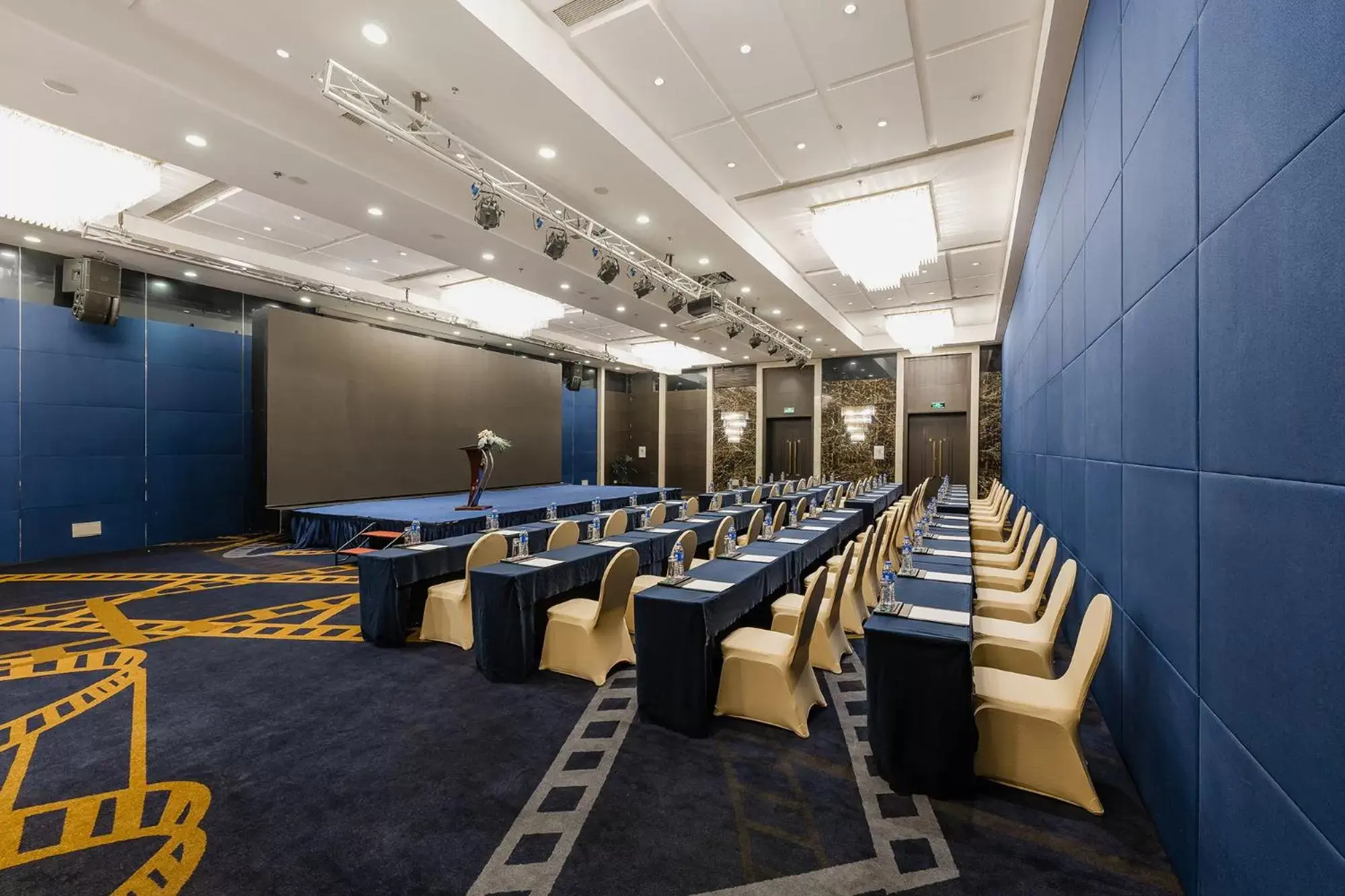 Banquet/Function facilities in Crowne Plaza Shanghai, an IHG Hotel