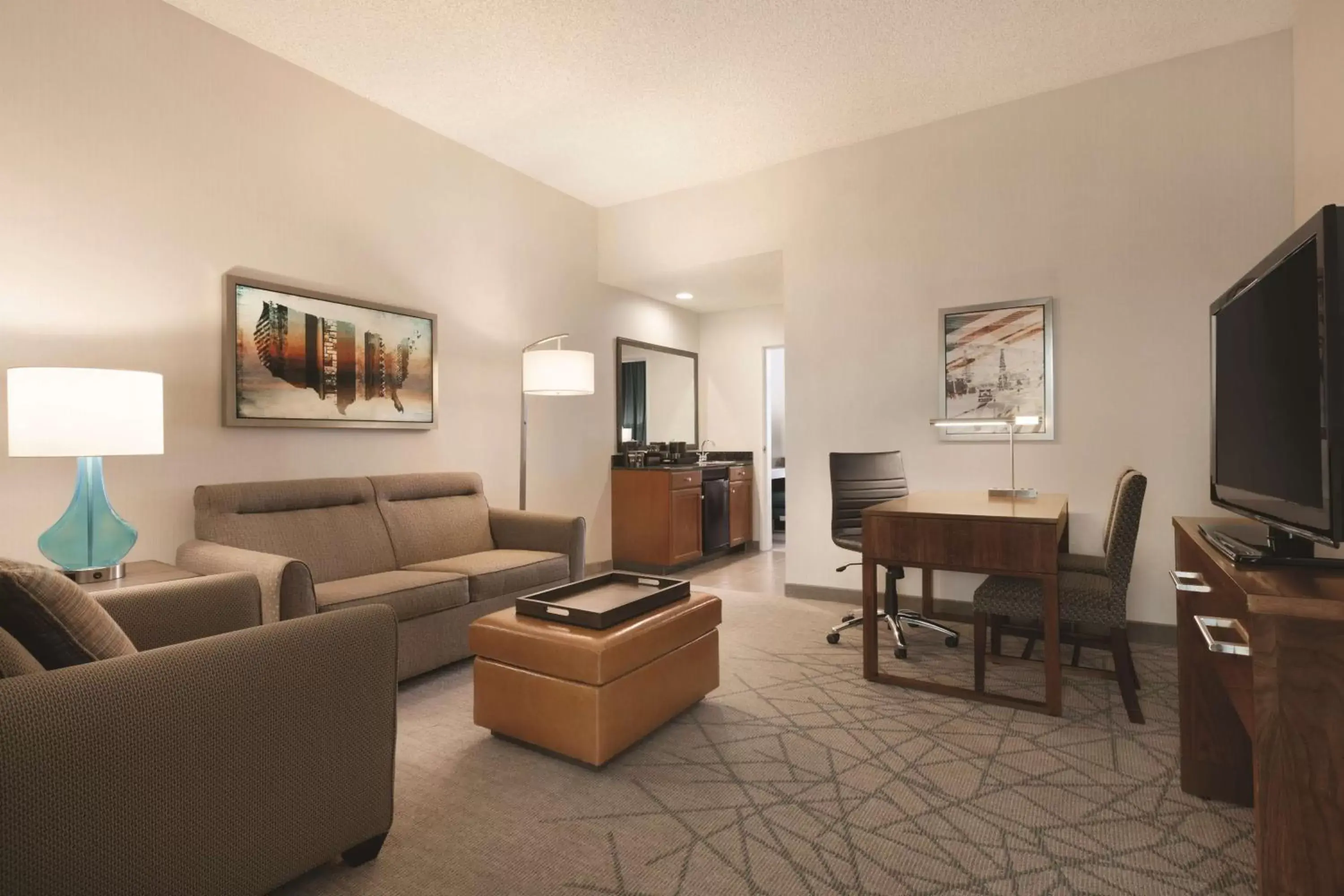 Living room, Seating Area in Embassy Suites by Hilton Brea - North Orange County
