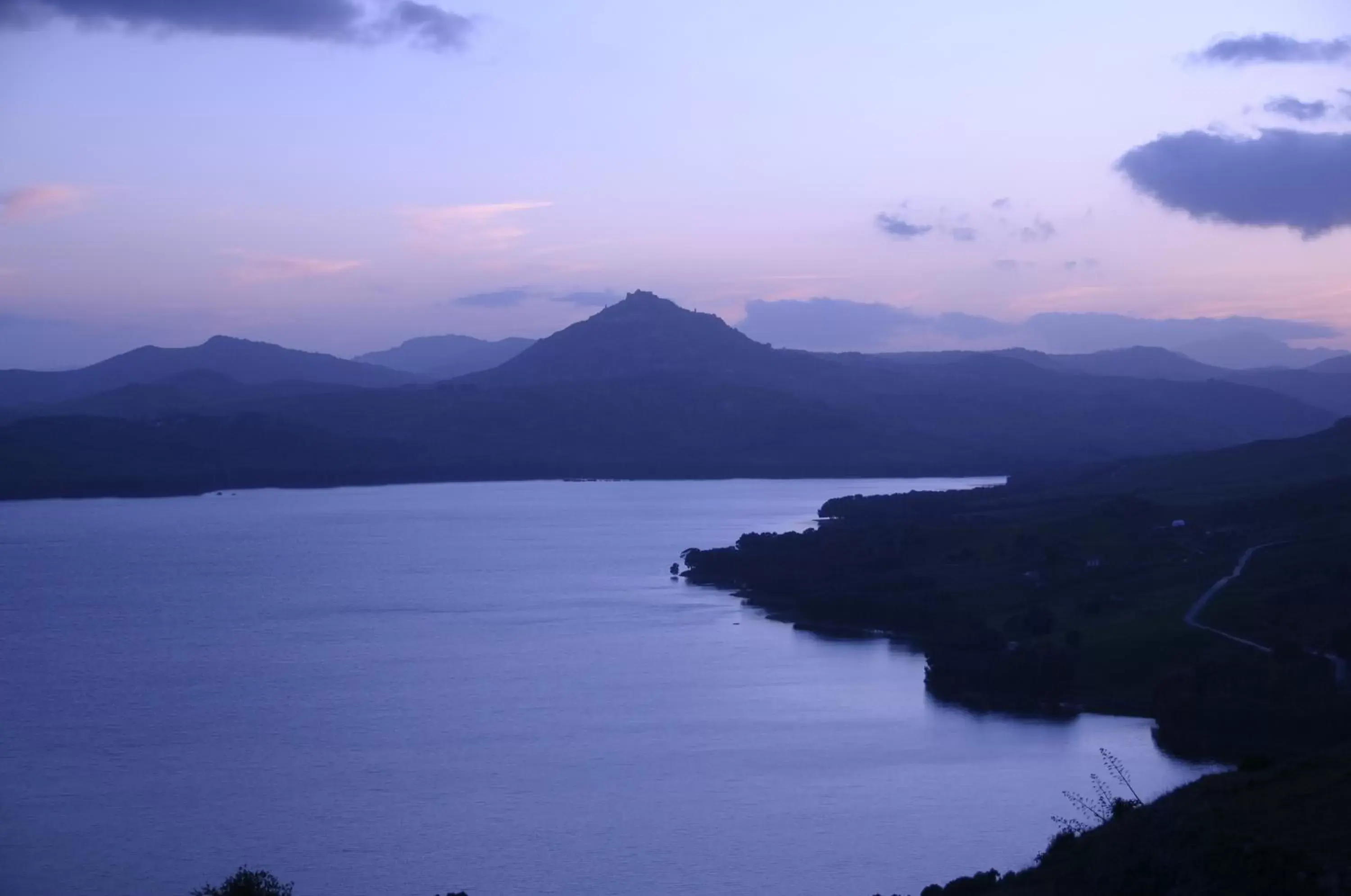 Nearby landmark in Oasi del Lago