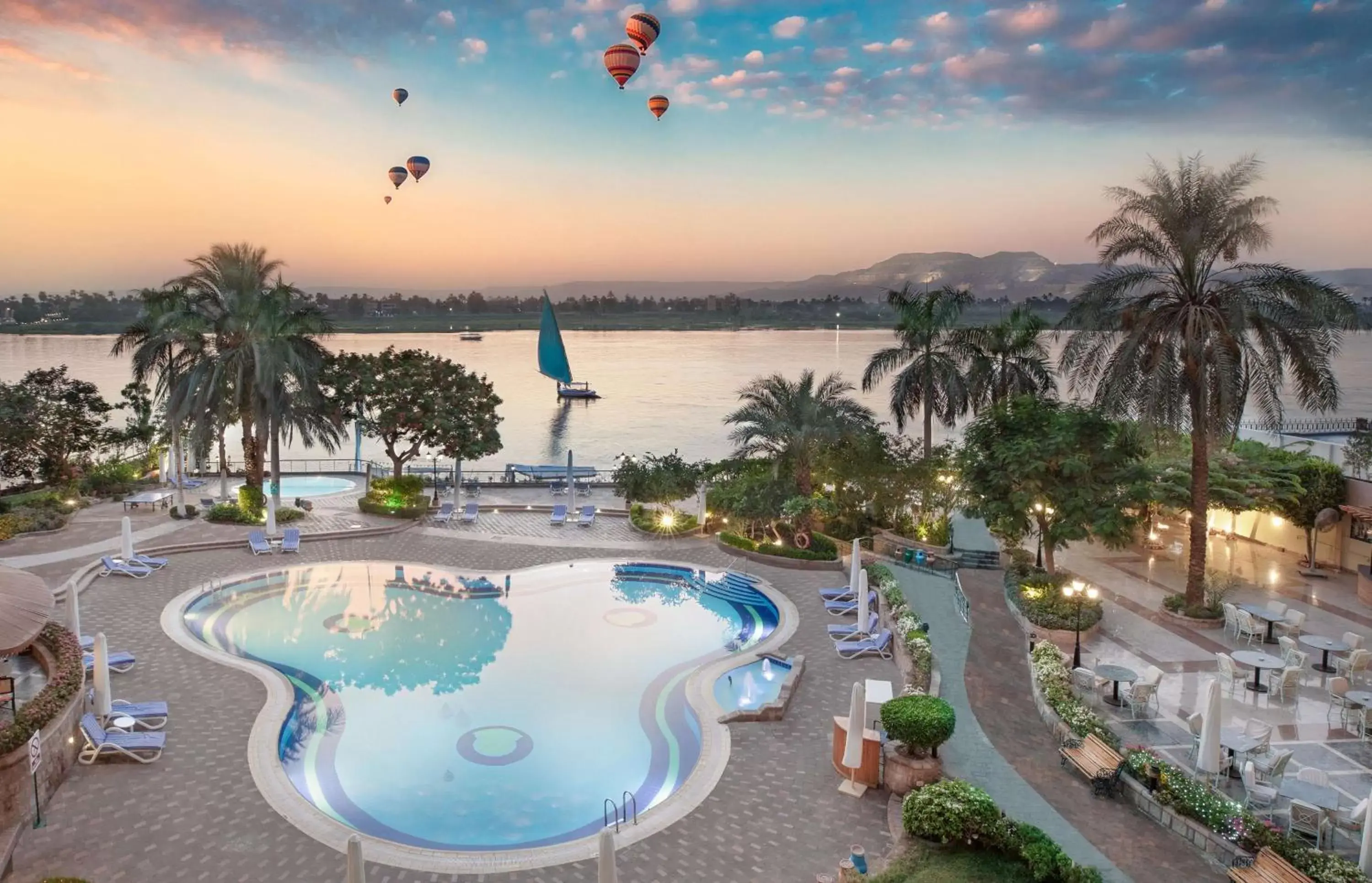 Swimming Pool in Steigenberger Nile Palace Luxor - Convention Center