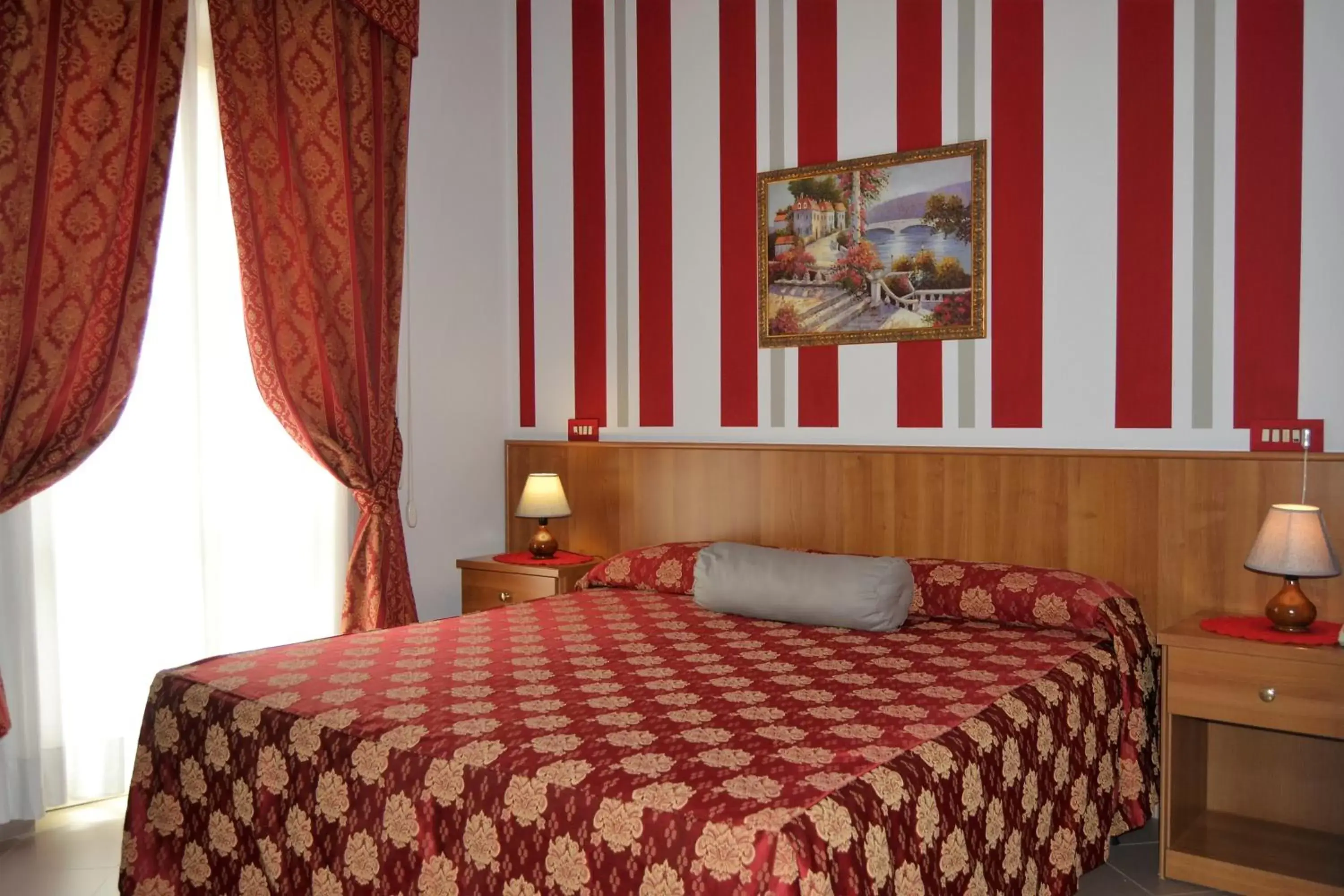 Bed in Hotel Facioni