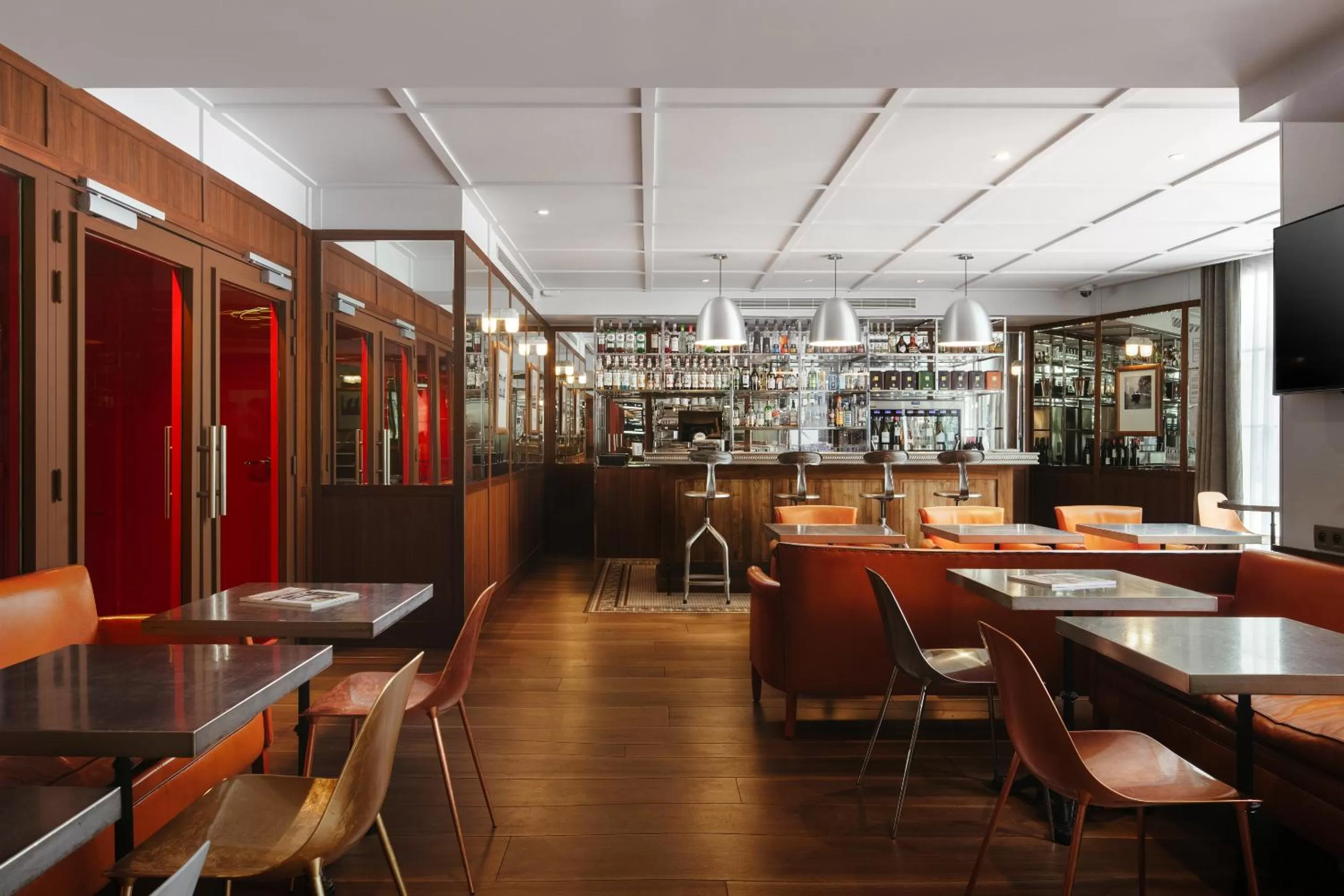 Lounge or bar in Boutet Bastille Hotel Paris - MGallery Collection