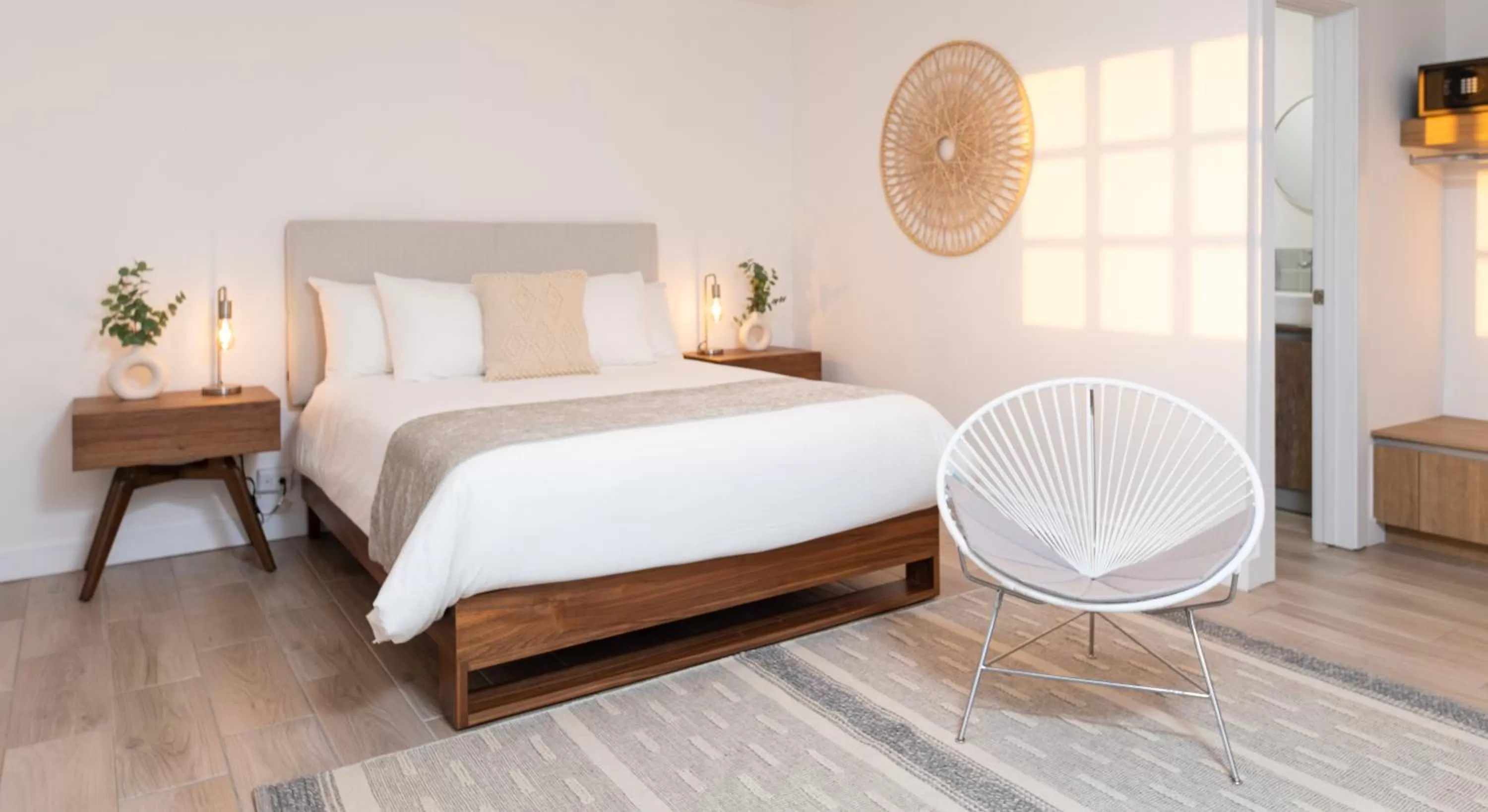 Photo of the whole room, Bed in Beach House by Eazy