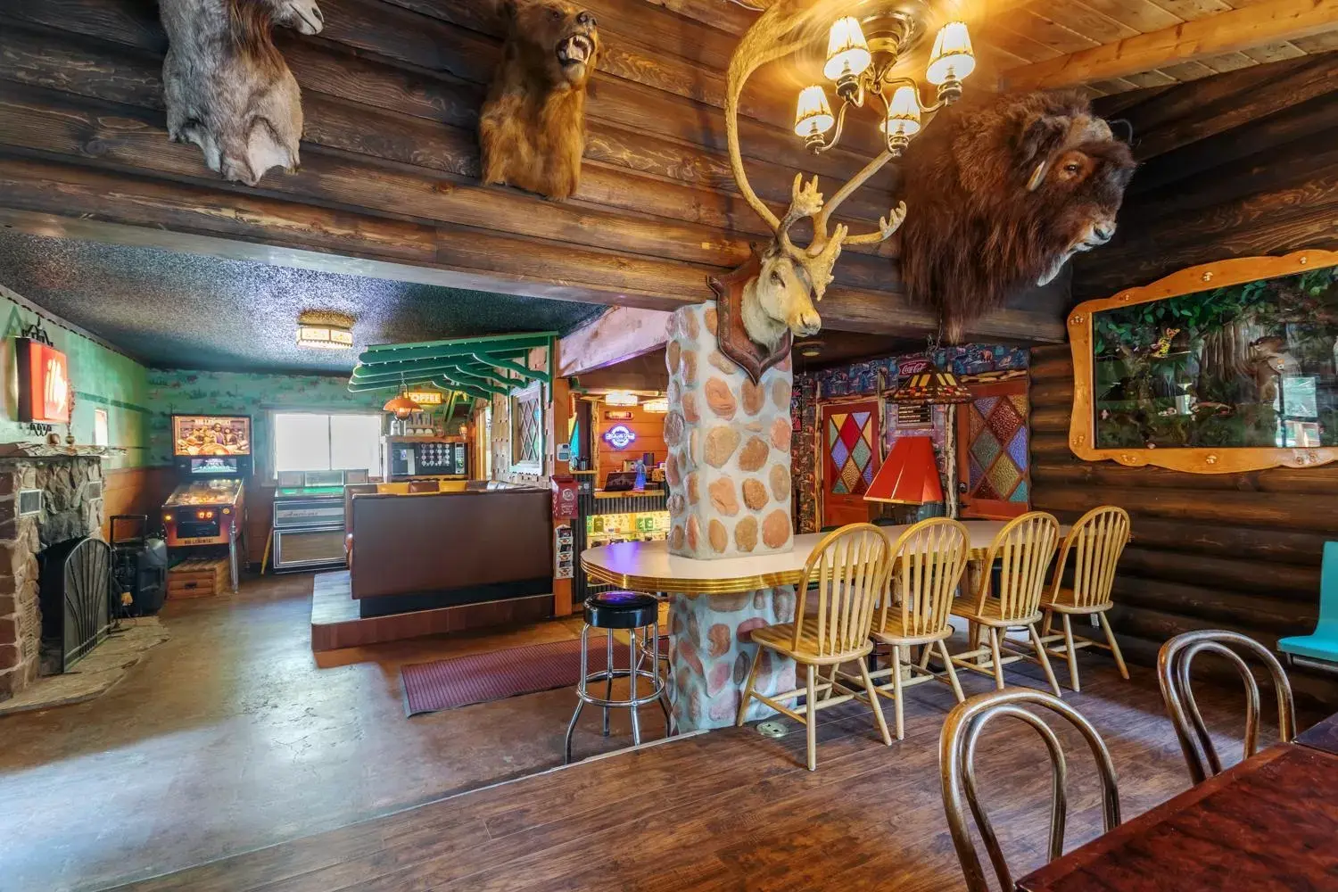 Lounge/Bar in Hicksville Pines Chalets & Motel