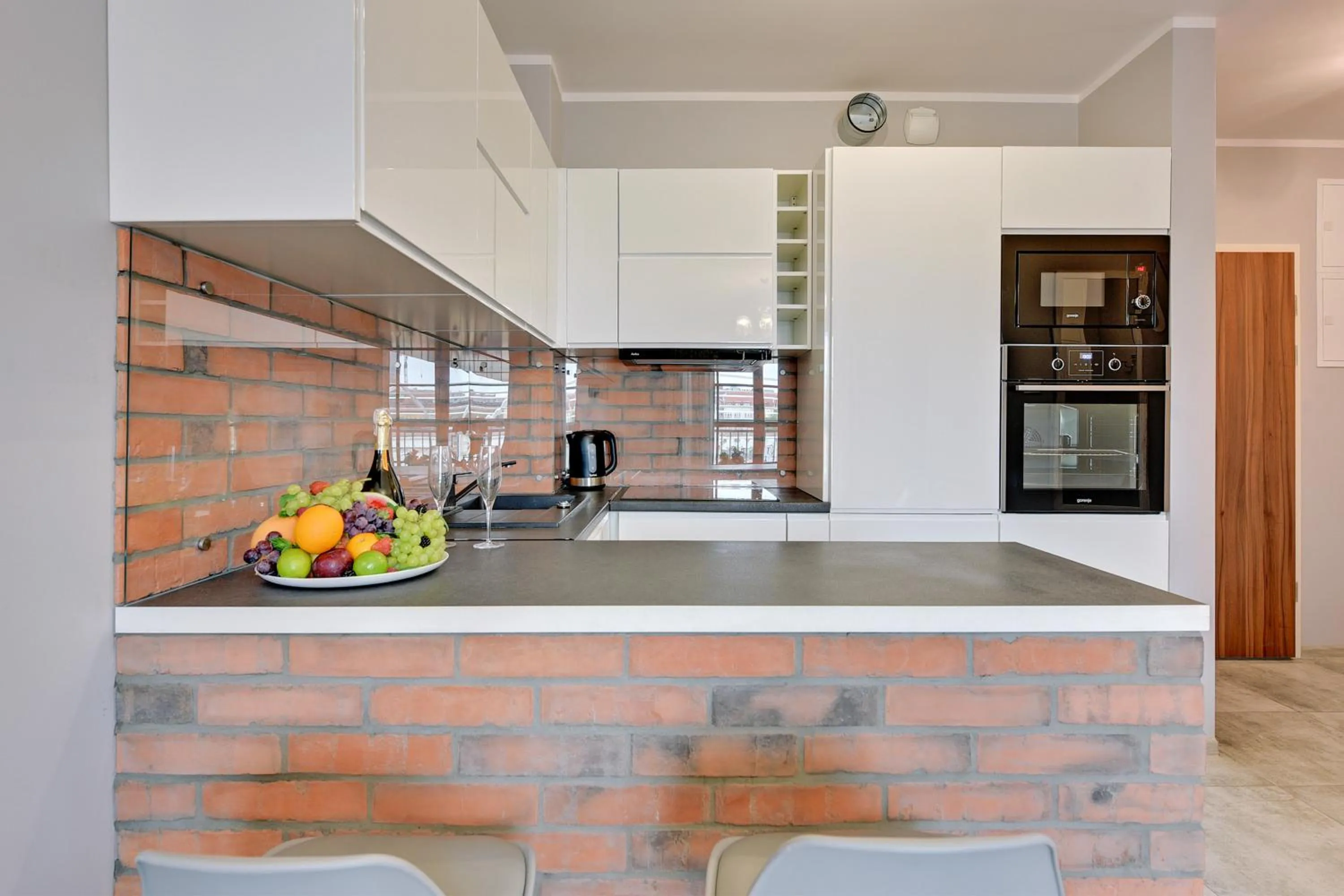 Kitchen or kitchenette in GRANO APARTMENTS Gdańsk Motława SPA & Wellness