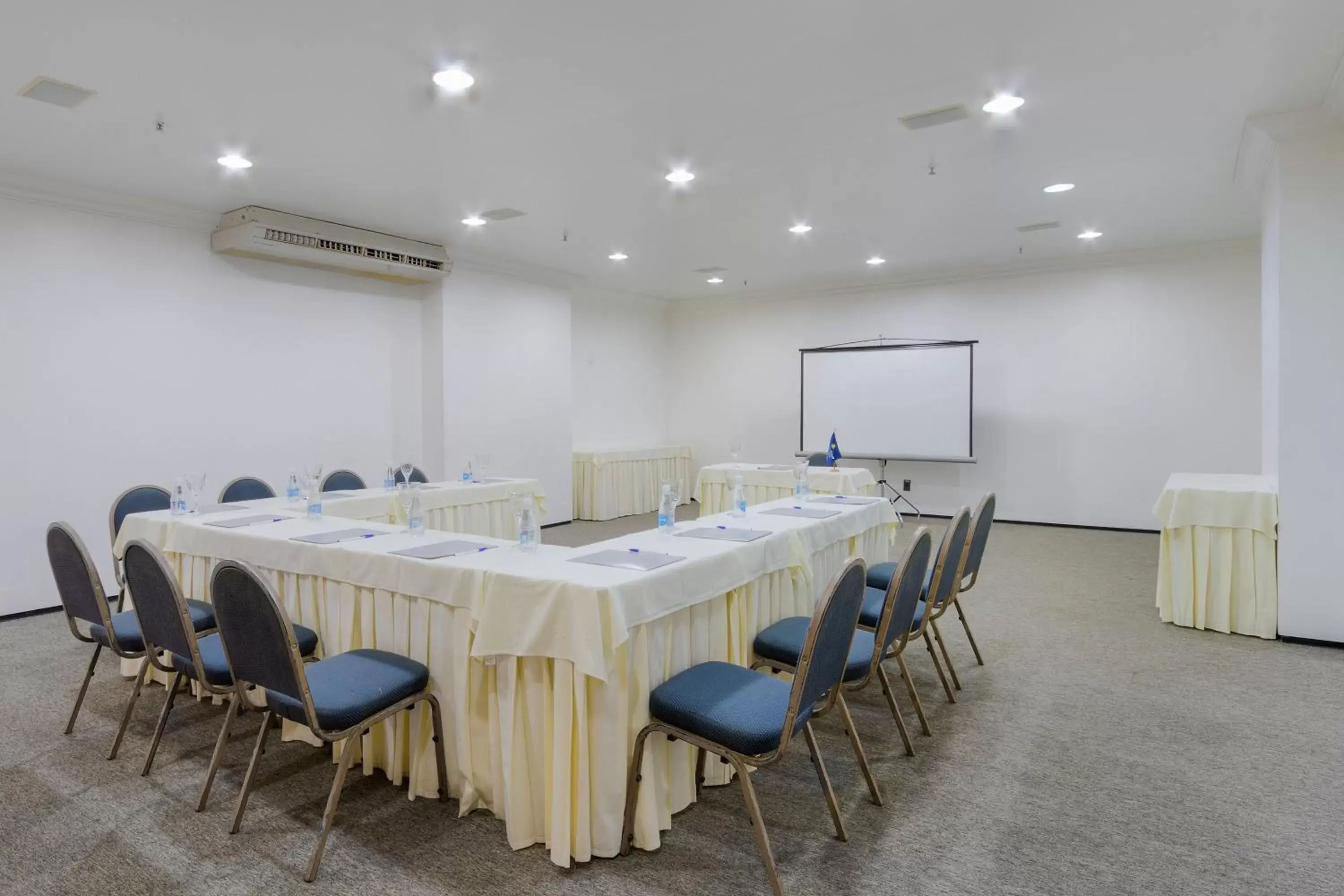 Business facilities in Tulip Inn Fortaleza