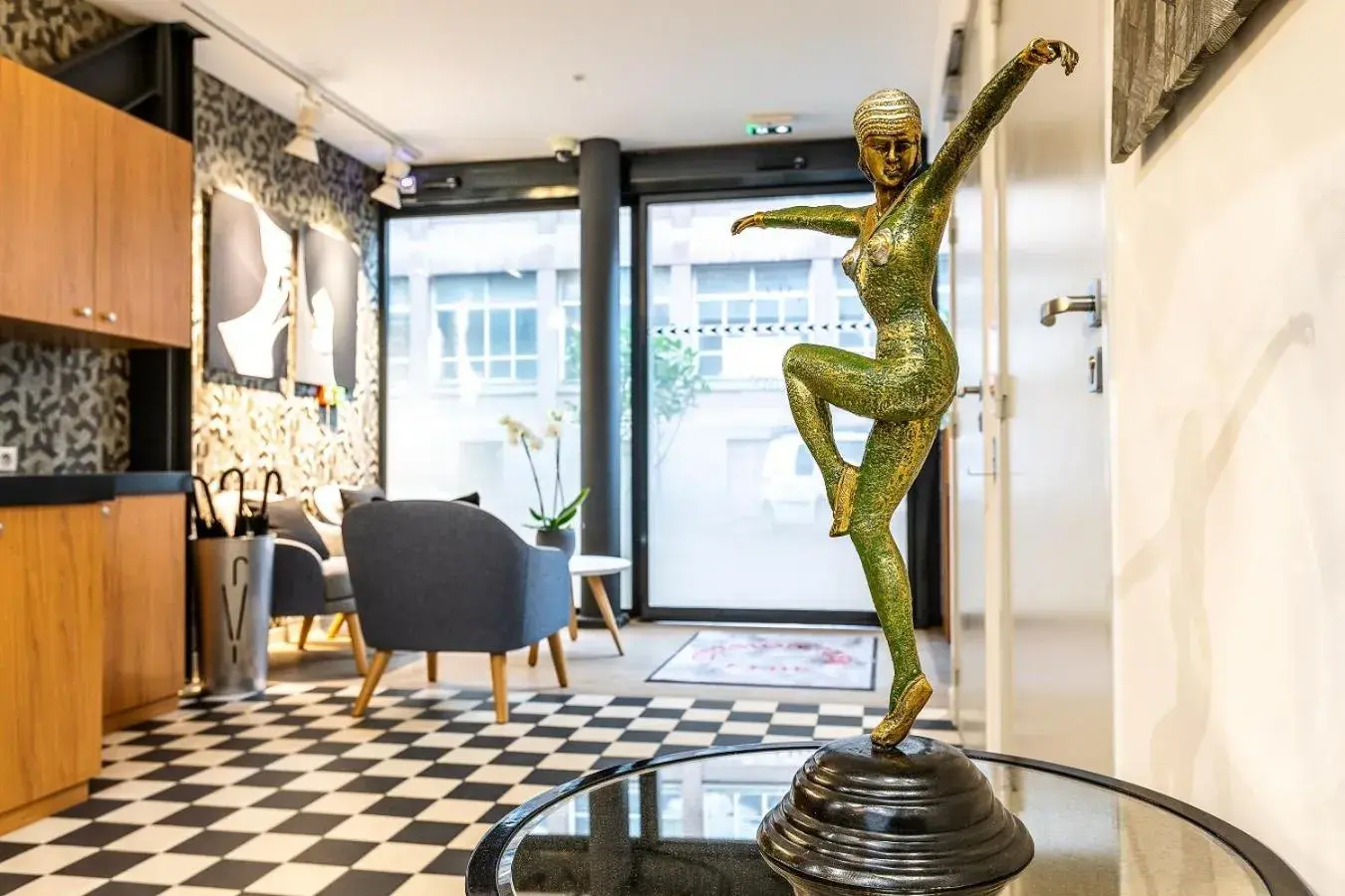 Lobby or reception in Villa Eiffel Mademoiselle Lobby or reception in Villa Eiffel Mademoiselle