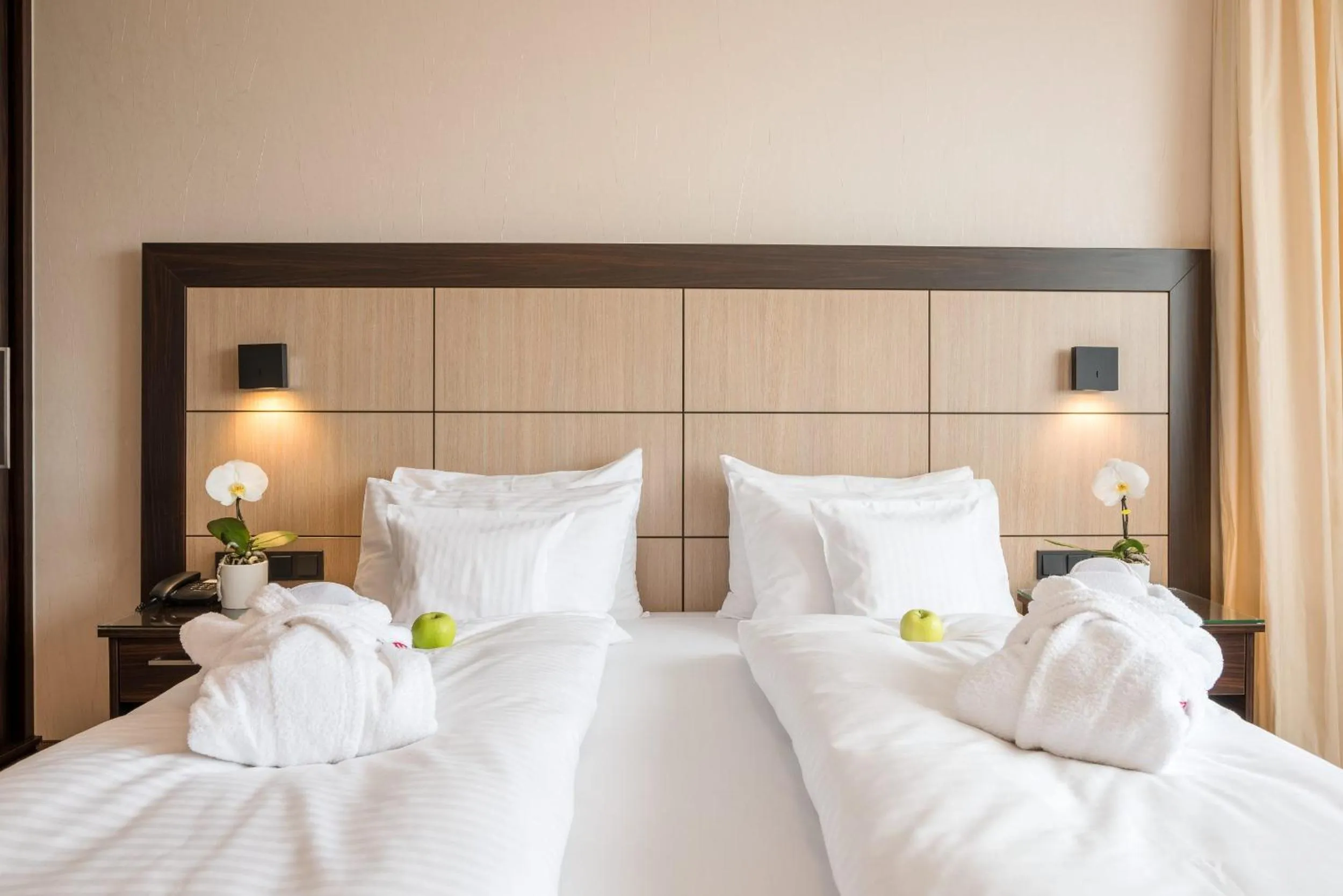 Leoso Hotel Leverkusen