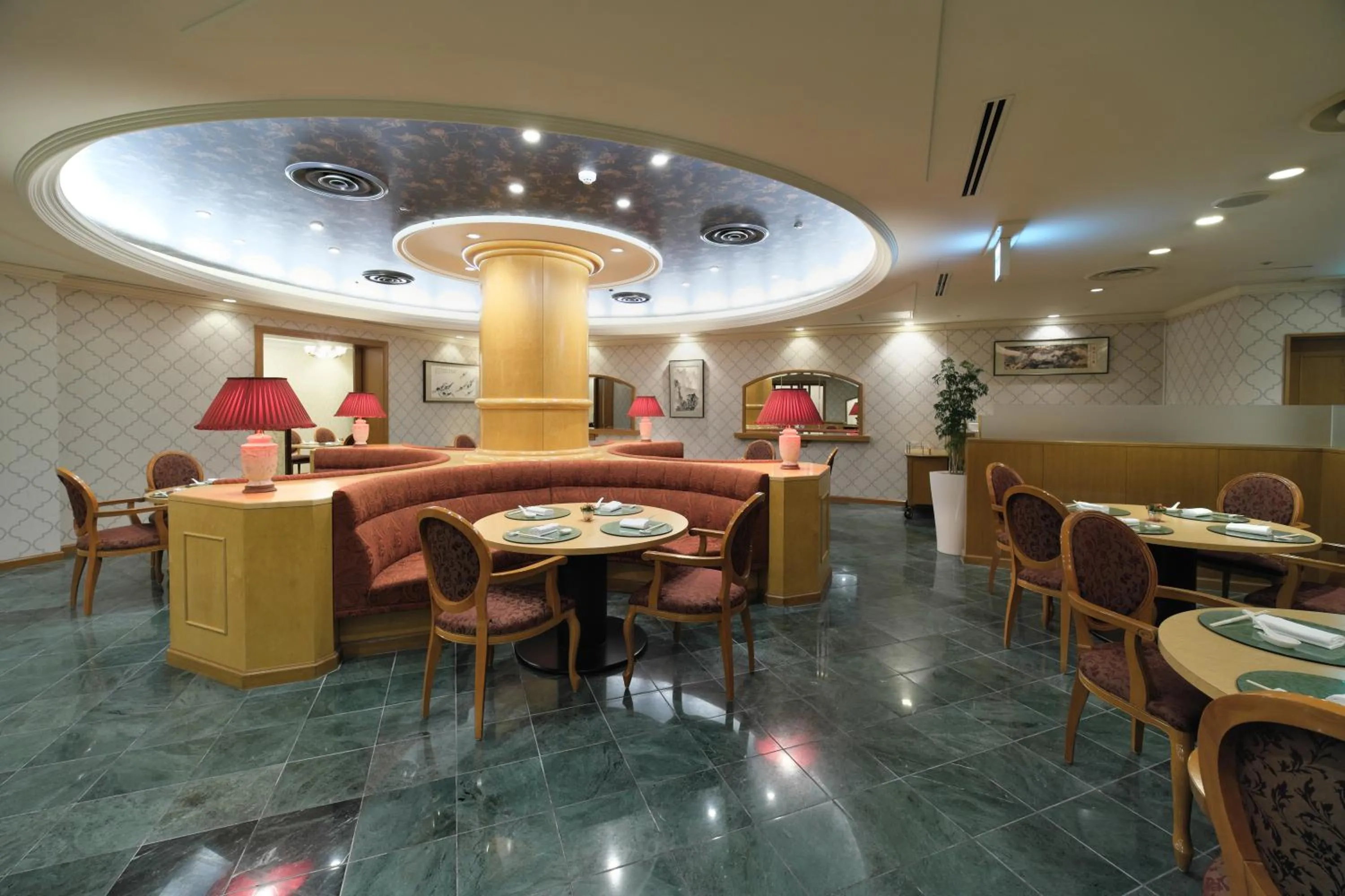 Restaurant/places to eat in Hotel Nikko Princess Kyoto