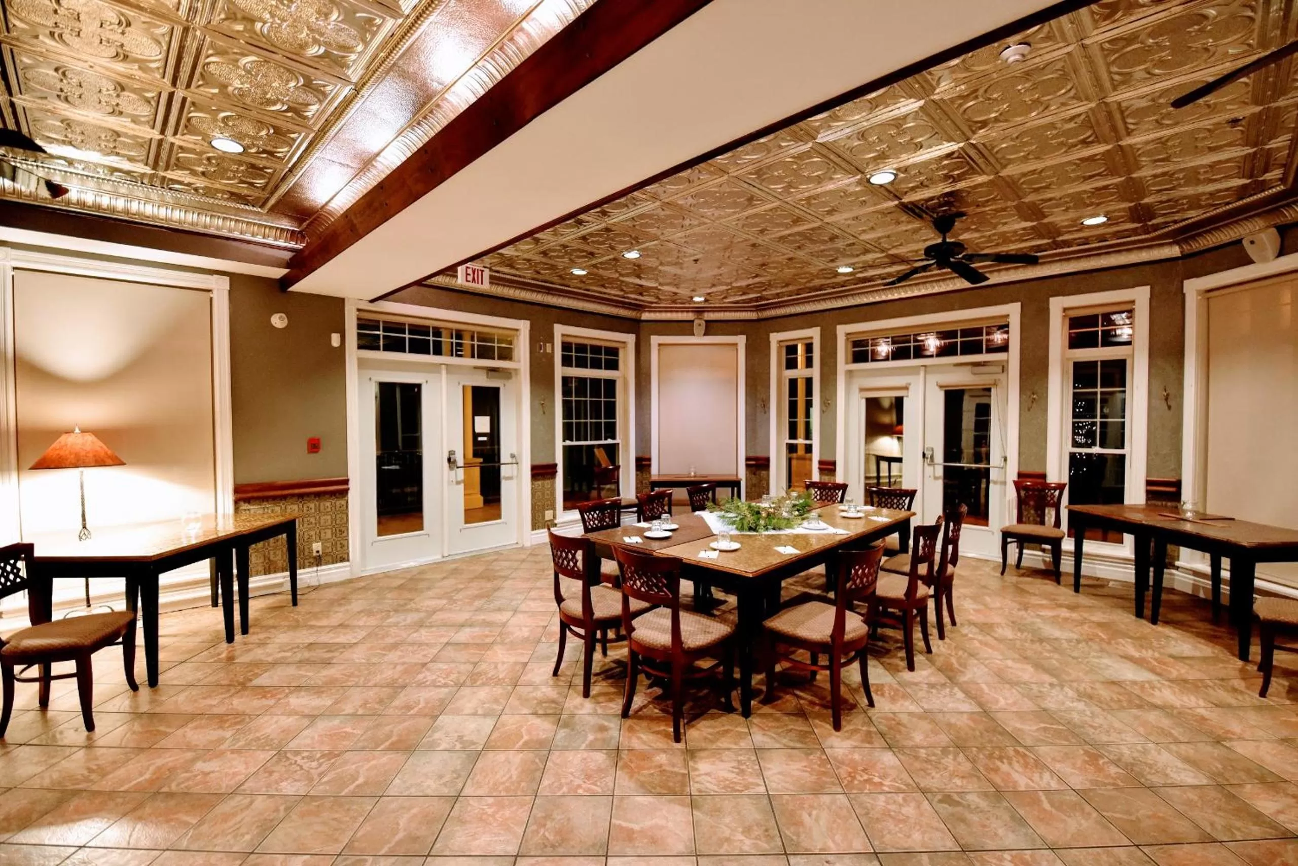 Banquet/Function facilities in Burleigh Falls Inn