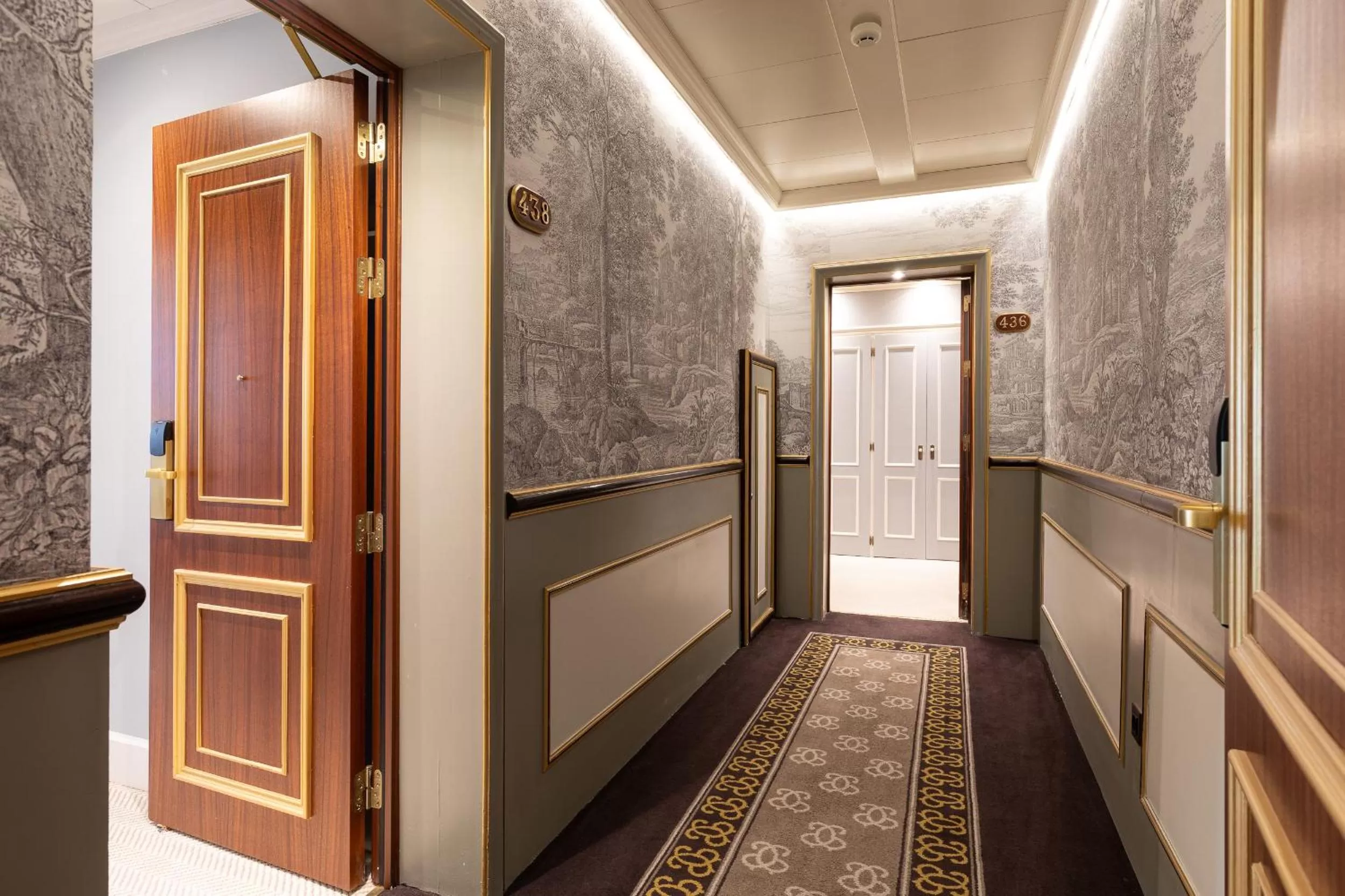 Bedroom in Wellington Hotel & Spa Madrid