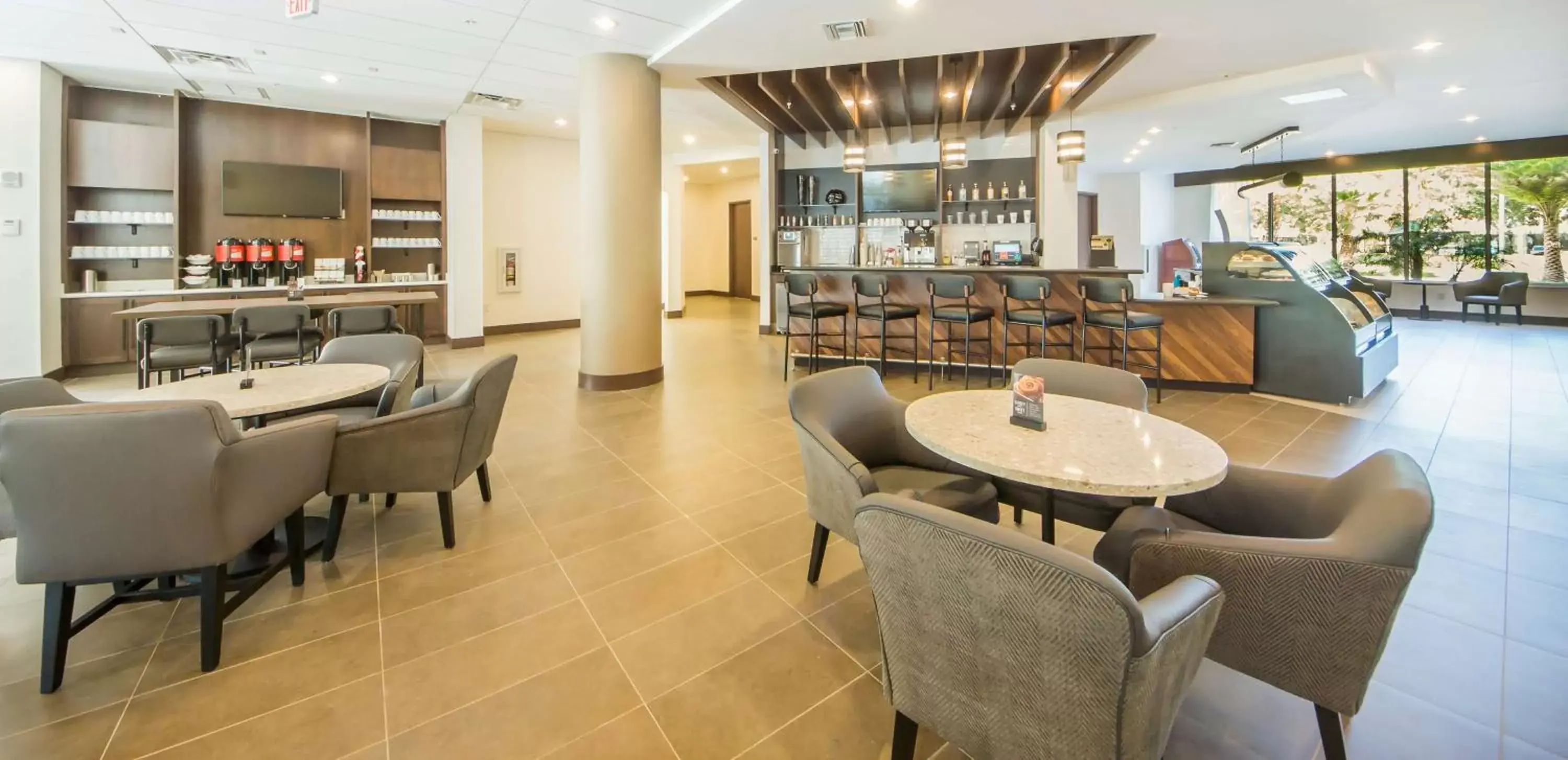 Lobby or reception, Restaurant/Places to Eat in Hyatt Place Orlando/Lake Buena Vista