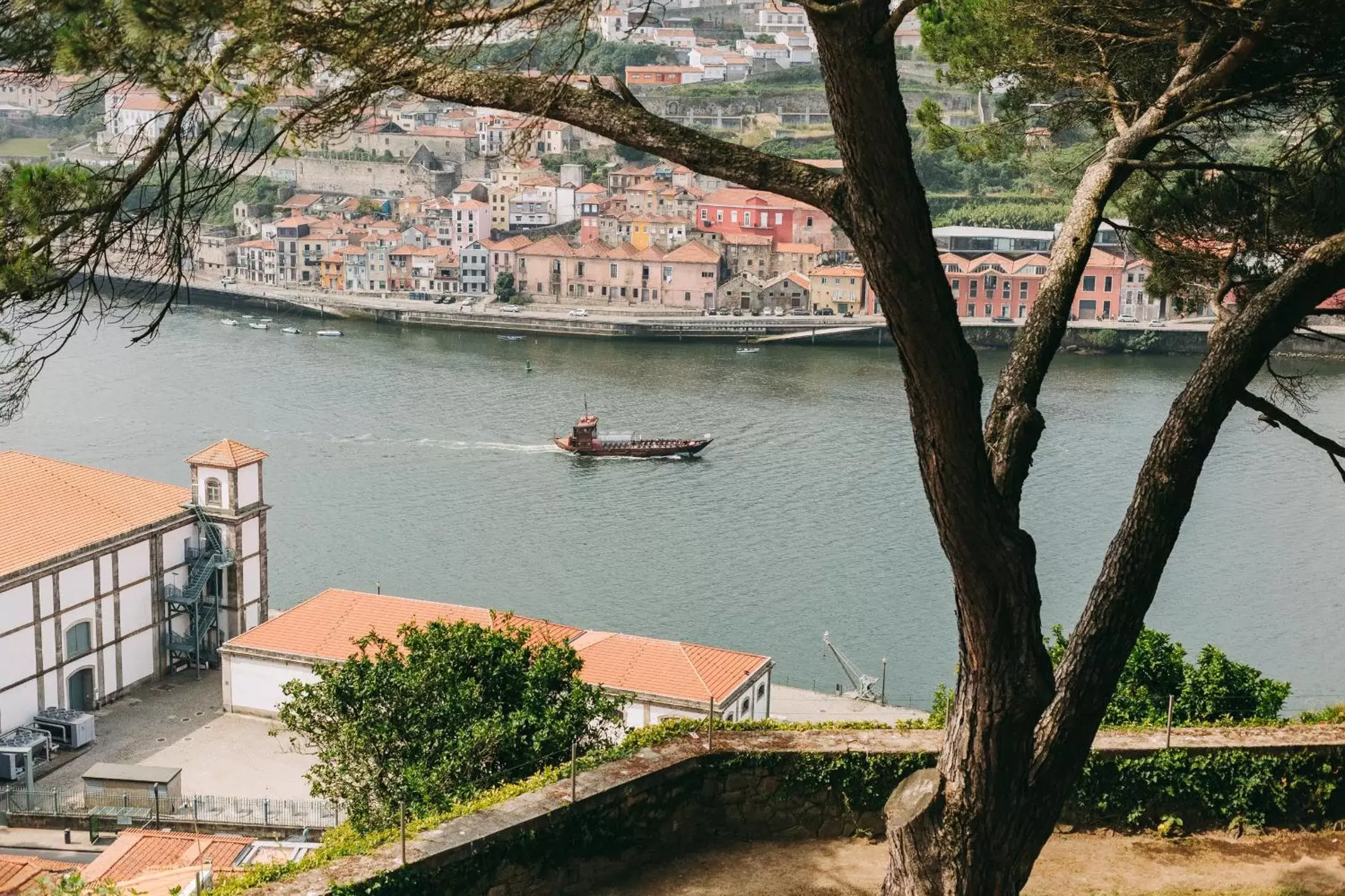 View (from property/room), River View in Torel Avantgarde