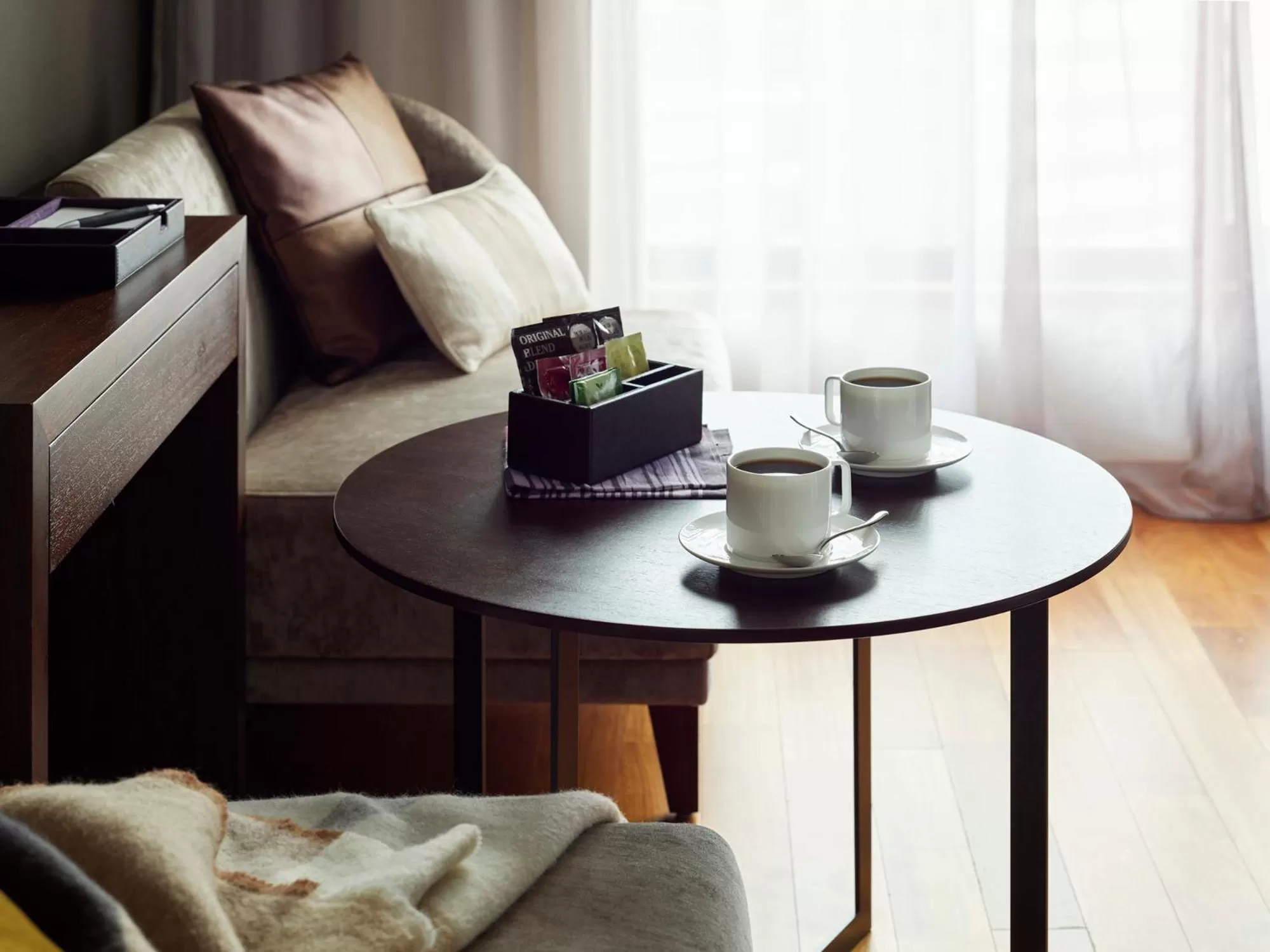 Standard Twin Room - Smoking in Mitsui Garden Hotel Osaka Premier