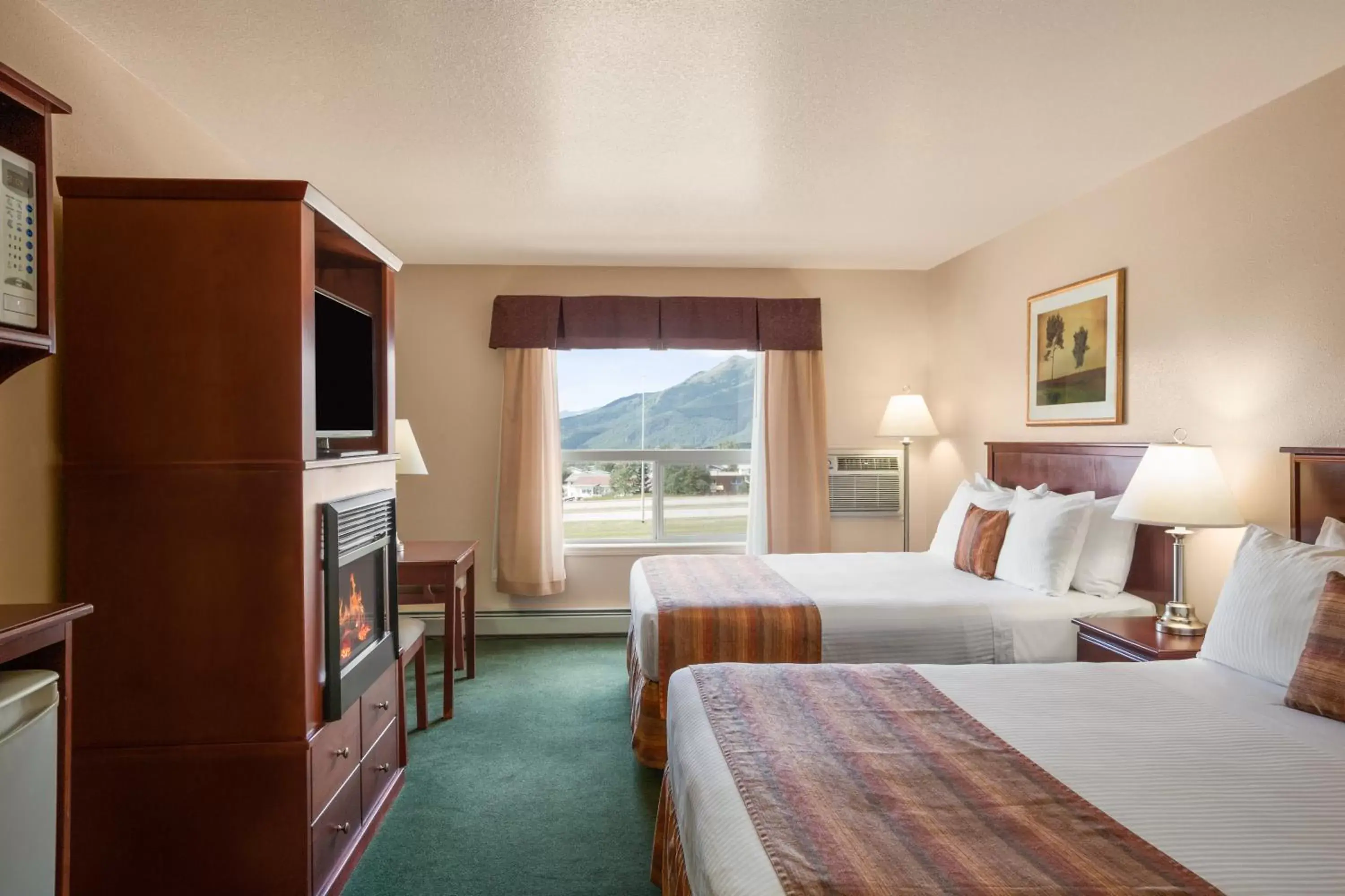 Bed in Grande Cache Inn & Suites
