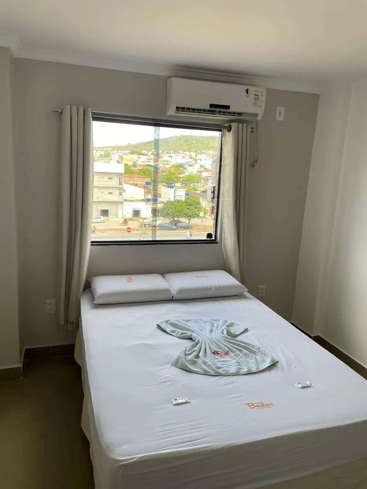 Standard Double Room in Hotel Bastos Standard Double Room in Hotel Bastos