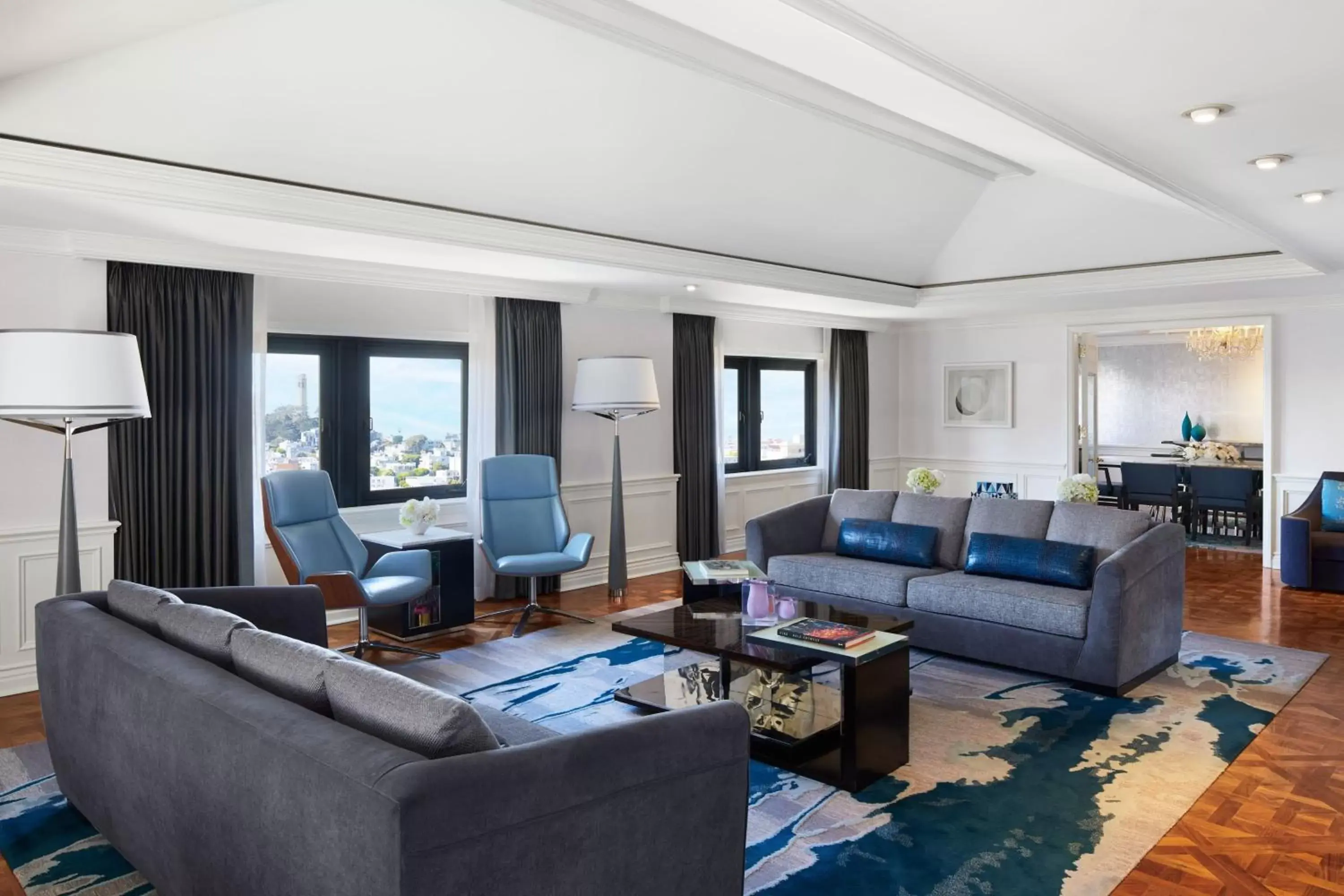 Living room, Seating Area in The Ritz-Carlton, San Francisco