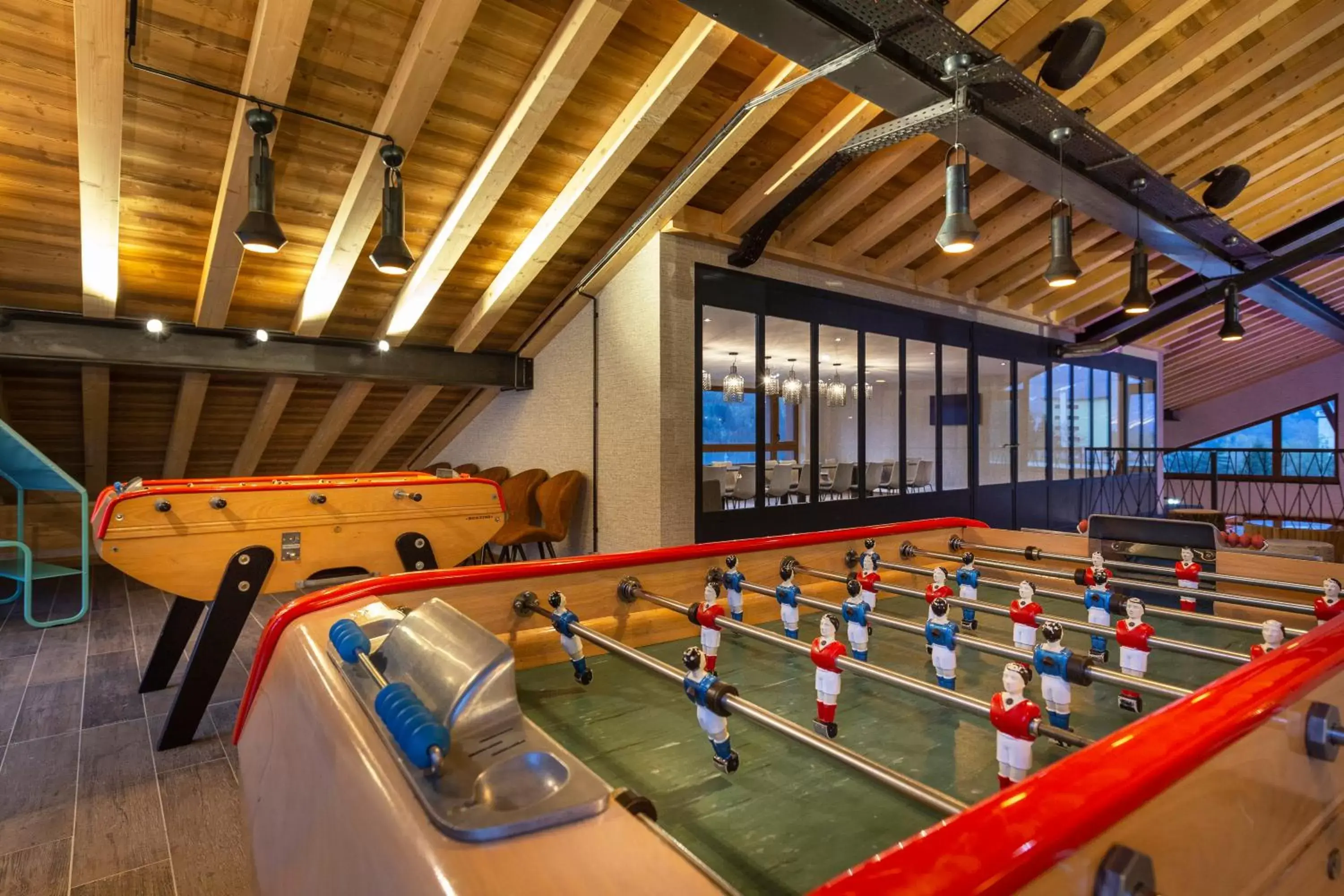 Game Room, Other Activities in Hotel Base Camp Lodge - Bourg Saint Maurice