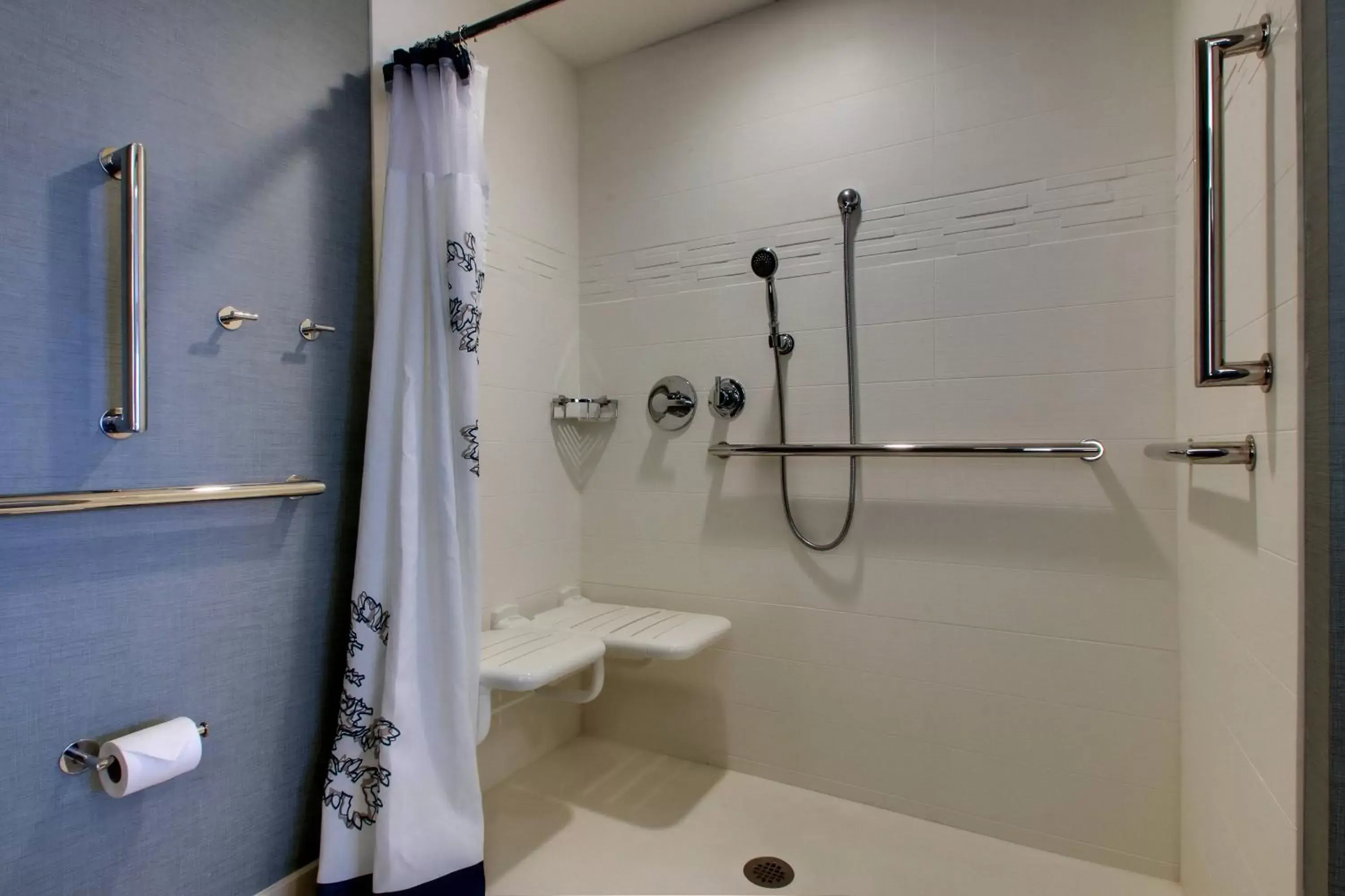 Bathroom in Residence Inn by Marriott Philadelphia Valley Forge/Collegeville