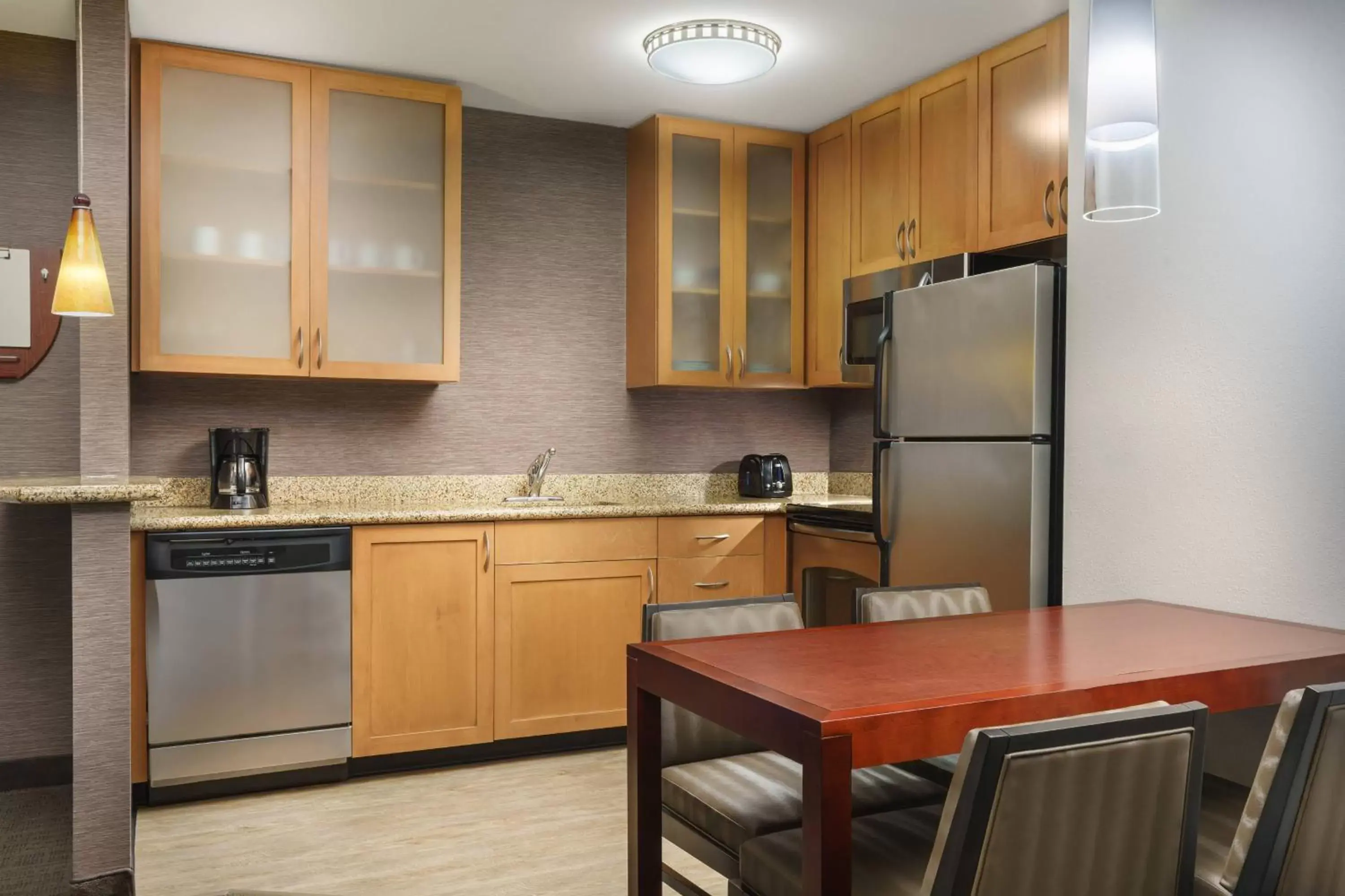 Kitchen or kitchenette, Kitchen/Kitchenette in Residence Inn by Marriott Charleston North/Ashley Phosphate