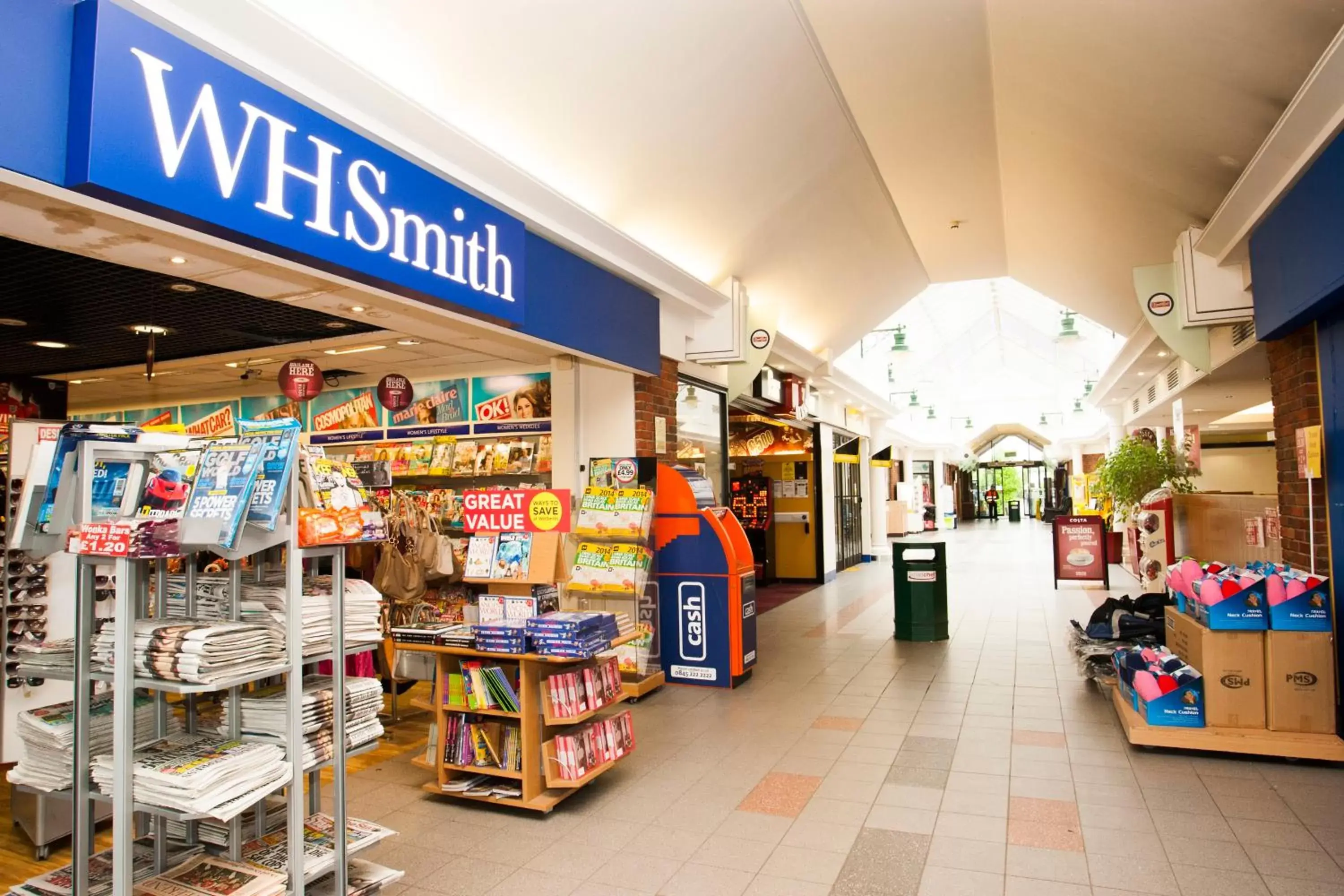 Shopping Area, Supermarket/Shops in Days Inn Chesterfield - Tibshelf