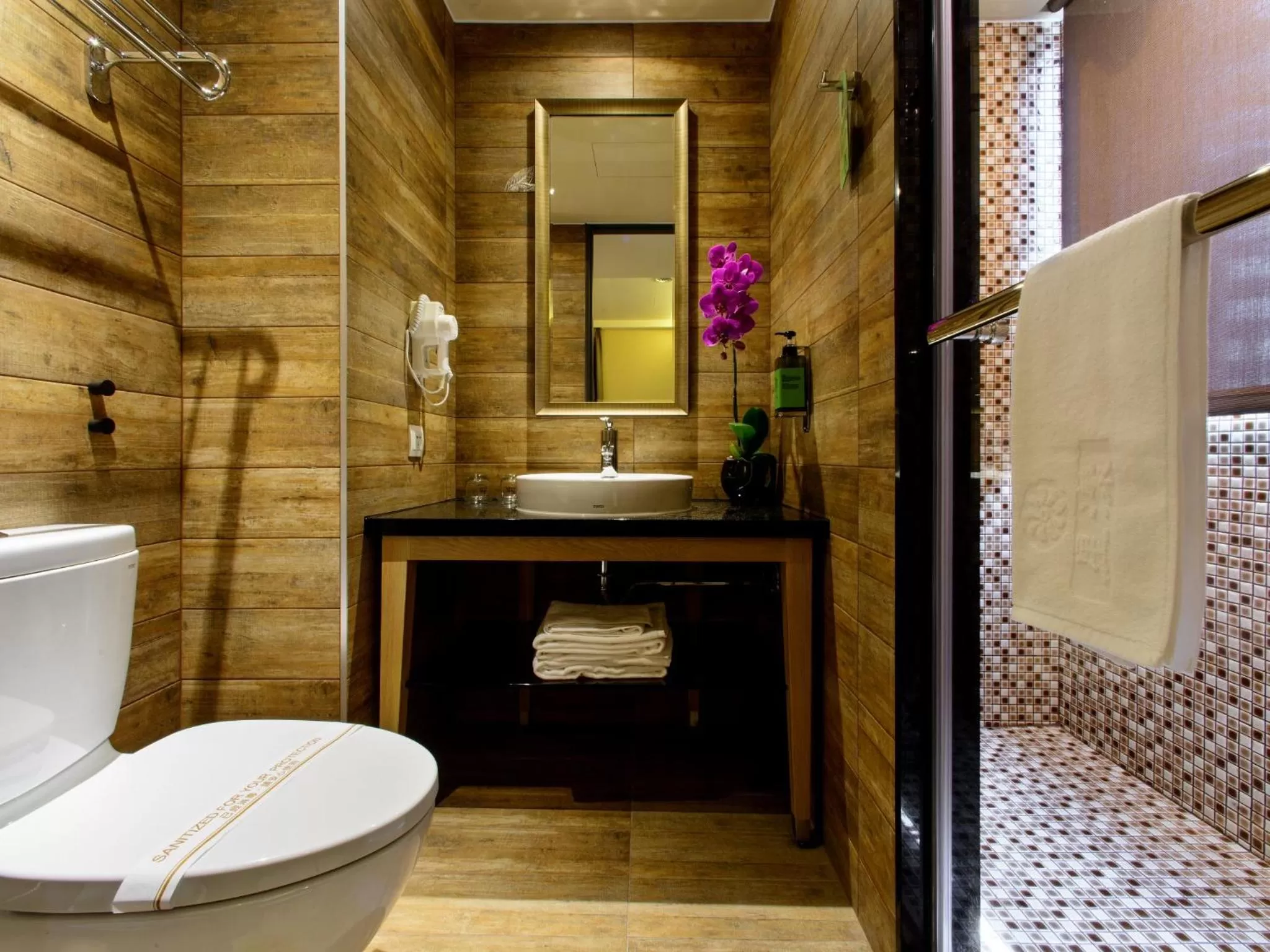 Shower in Stay Hotel - Taichung Zhongqing