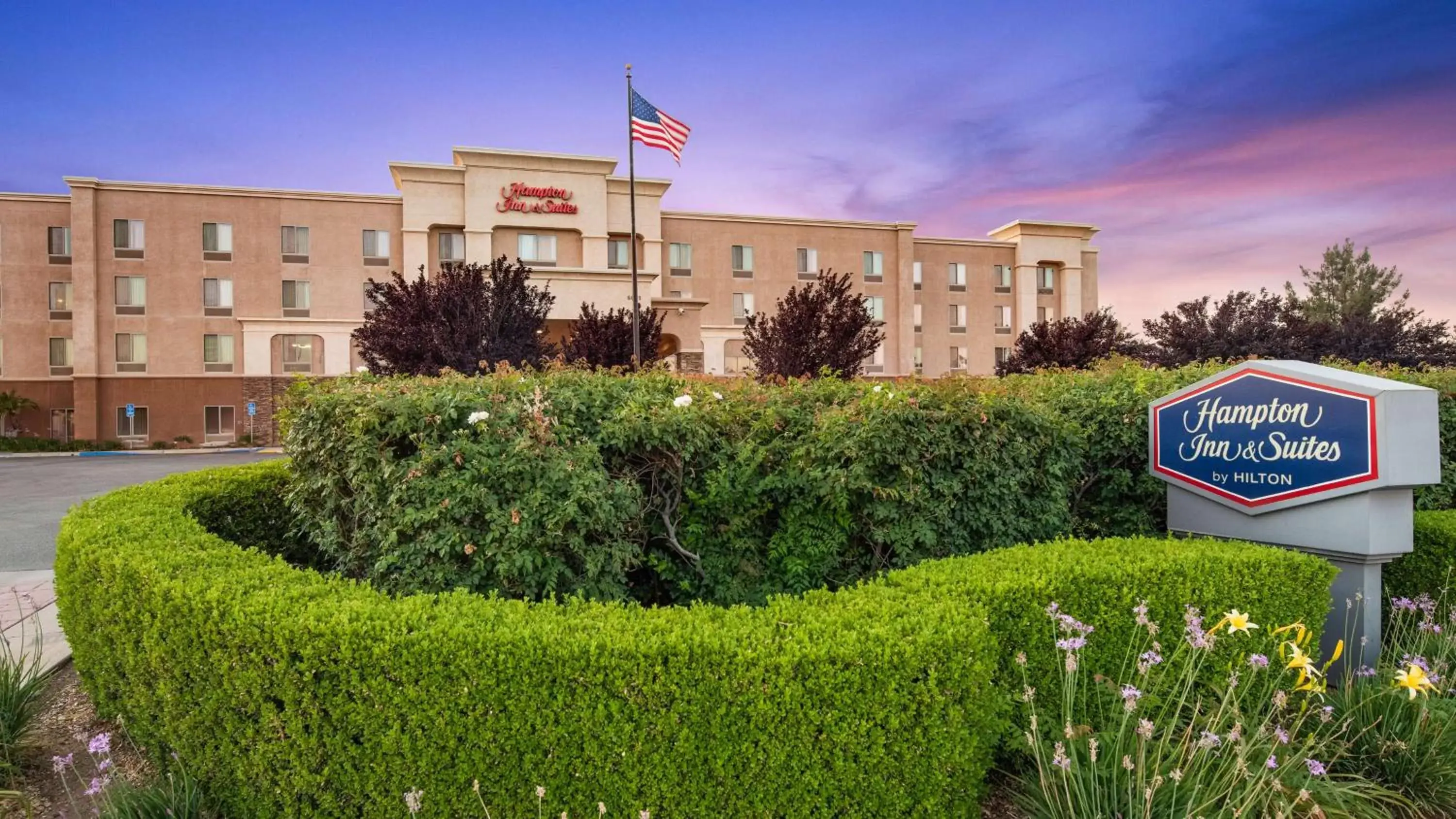 Property Building in Hampton Inn & Suites Banning/Beaumont