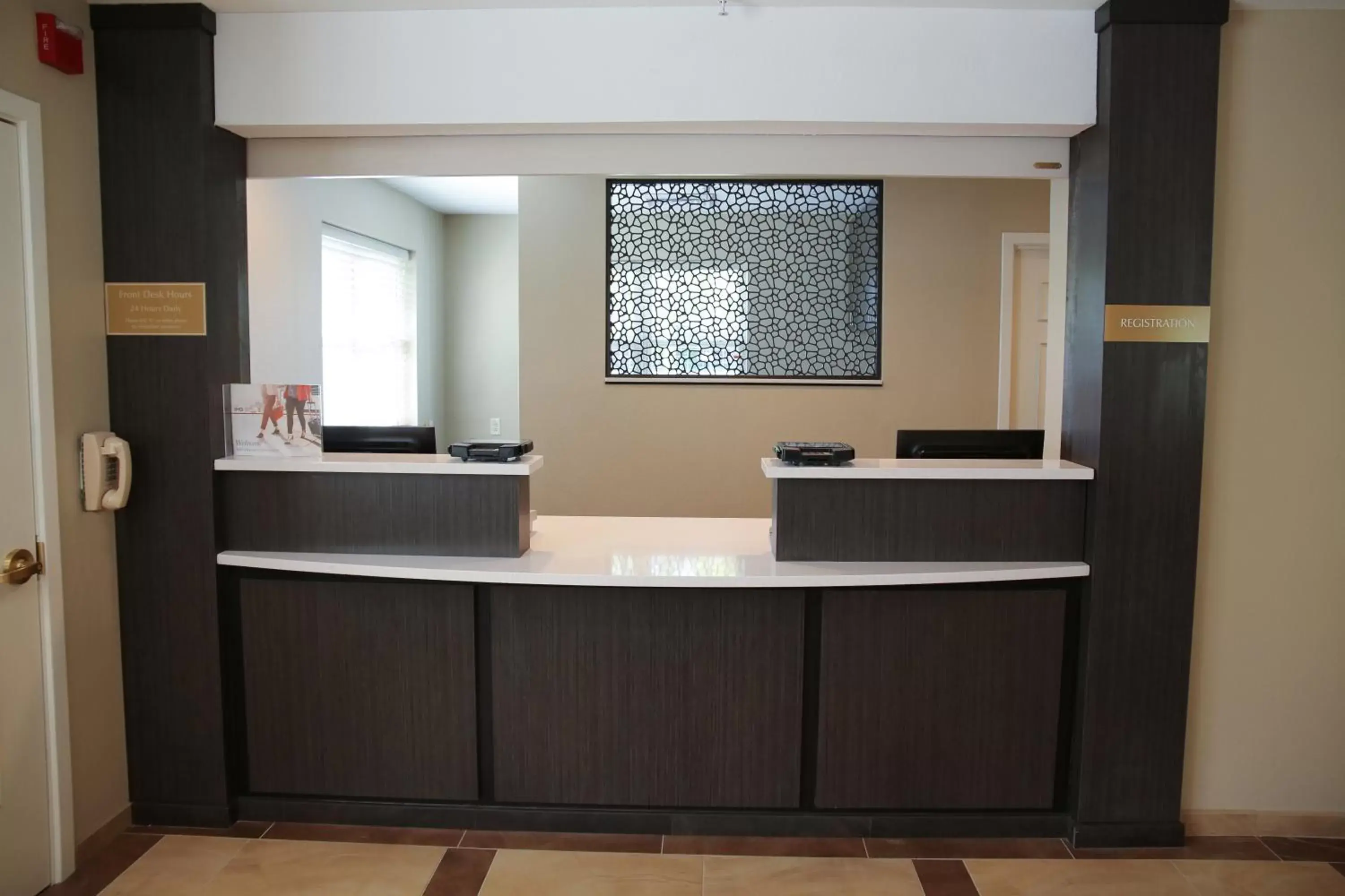 Property building, Lobby/Reception in Candlewood Suites - Portland - Scarborough, an IHG Hotel
