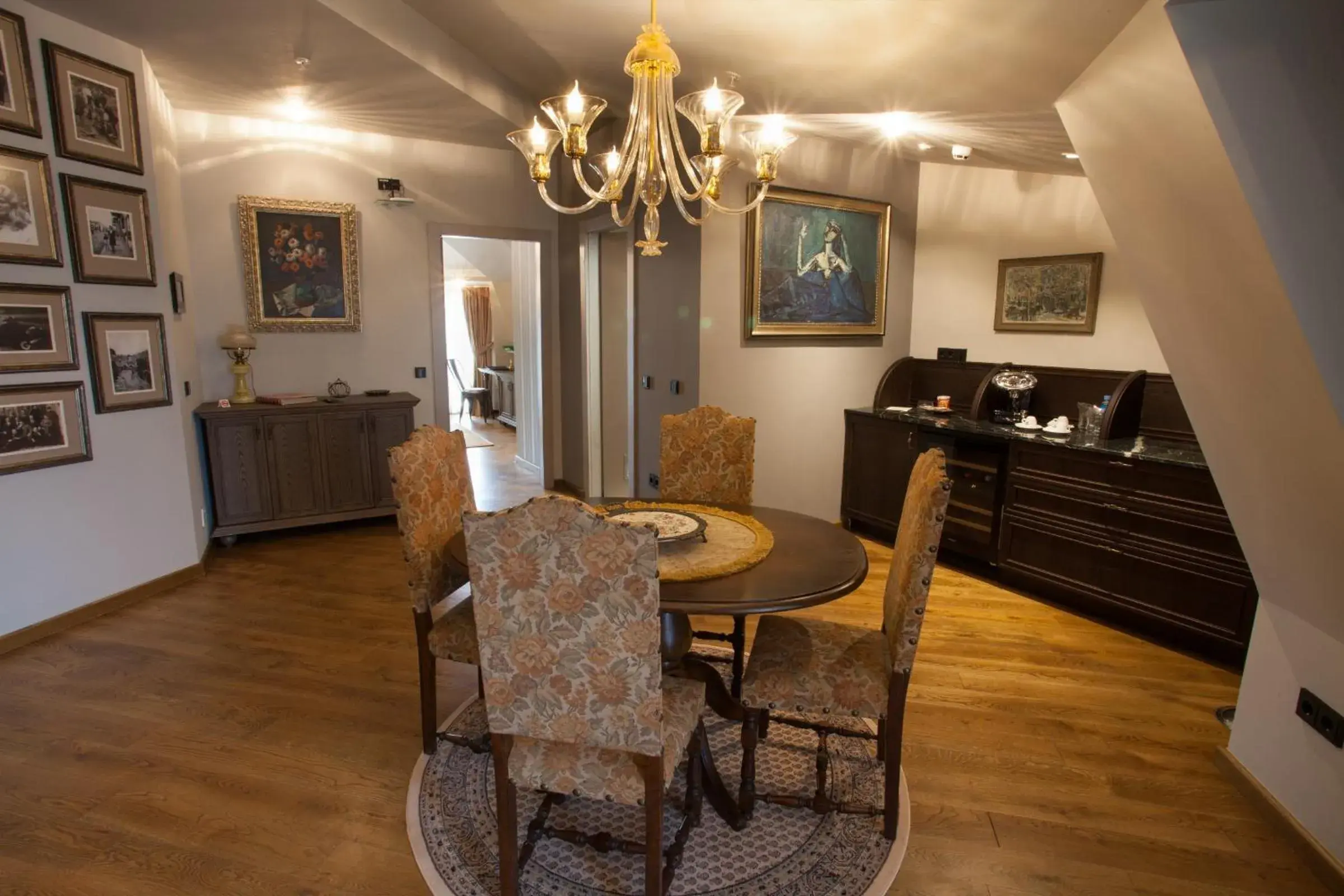 Dining Area in Solun Hotel & SPA