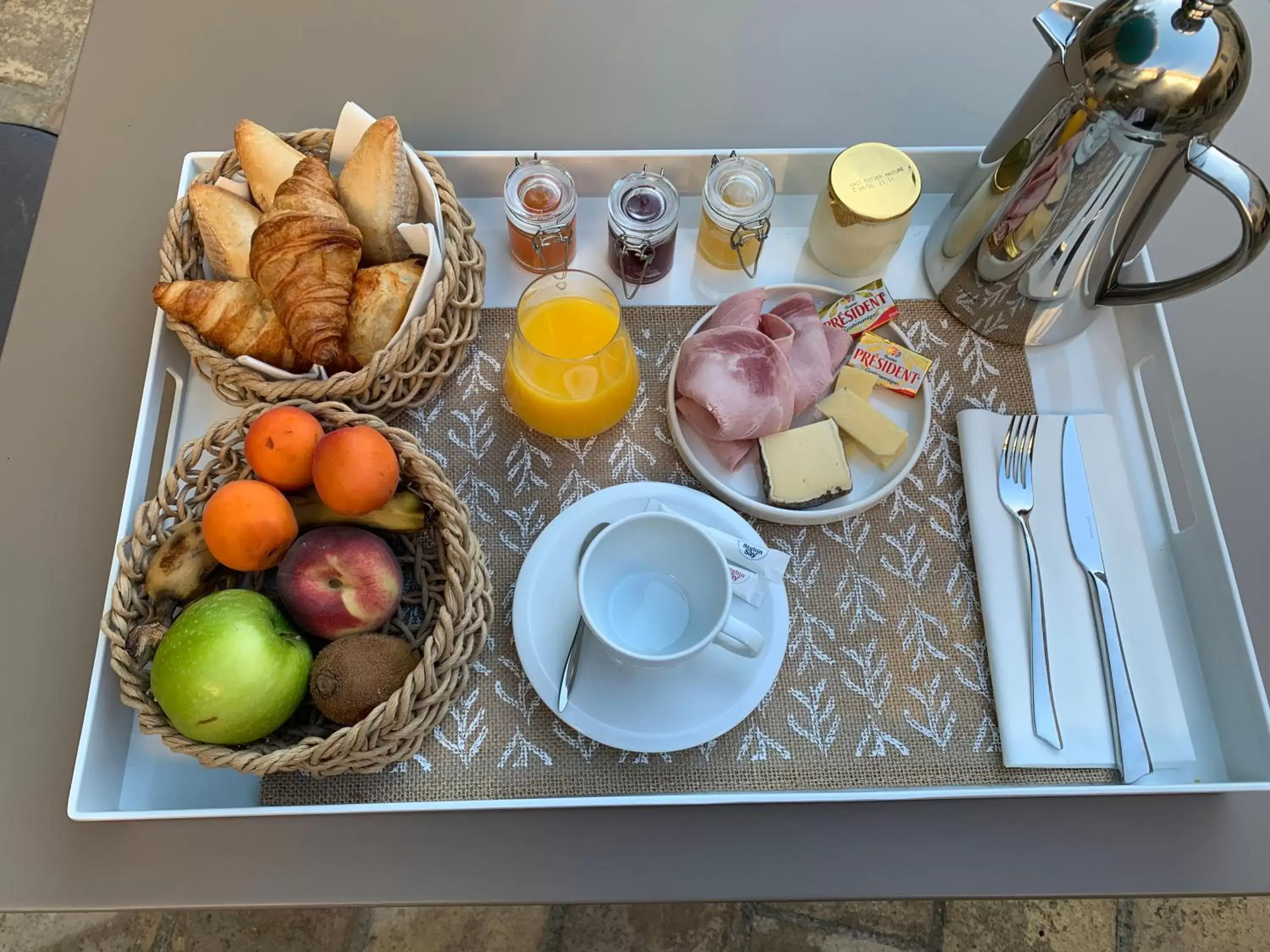 Continental breakfast, Breakfast in Hôtel O’Banel