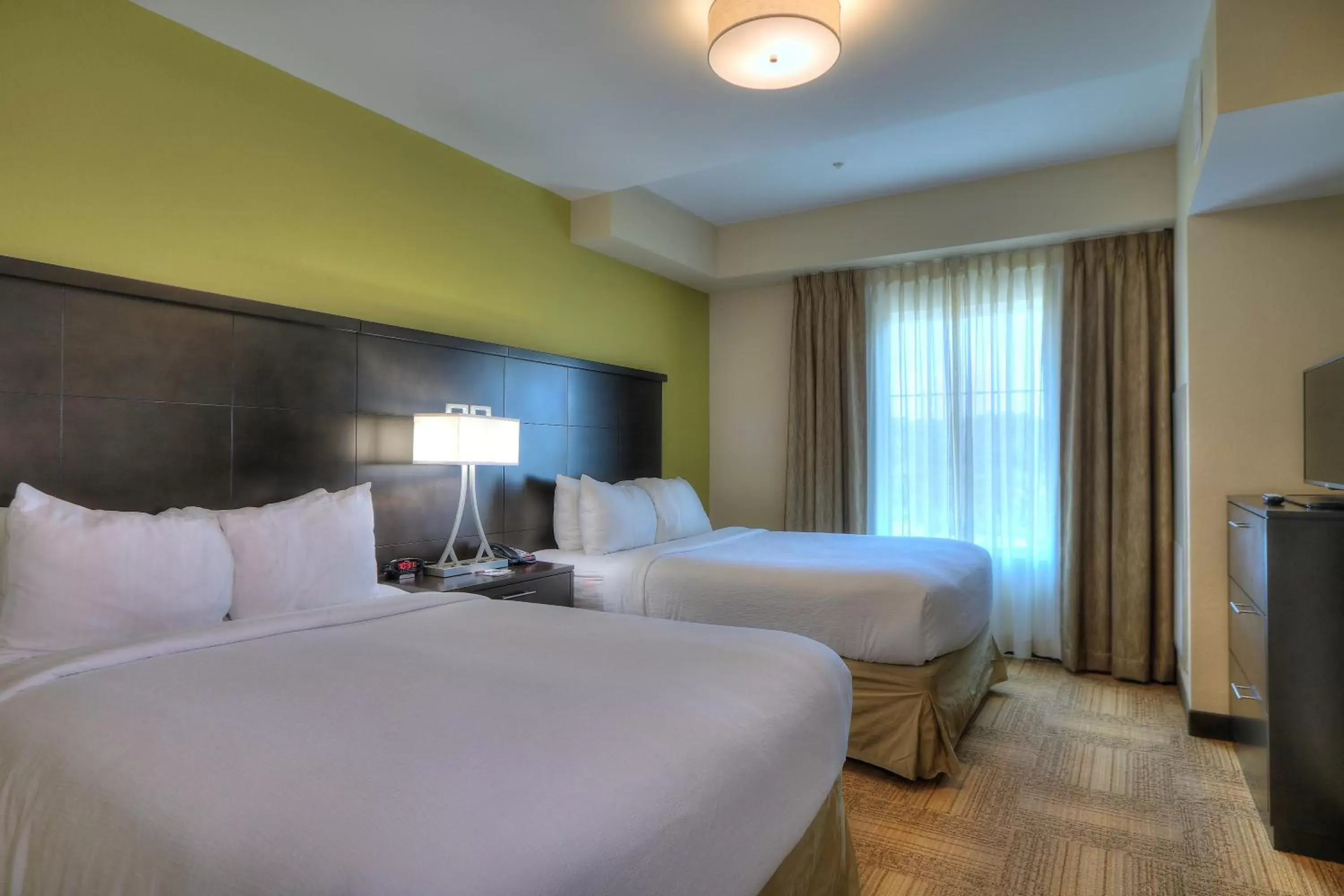 Bedroom, Bed in Staybridge Suites Knoxville West, an IHG Hotel