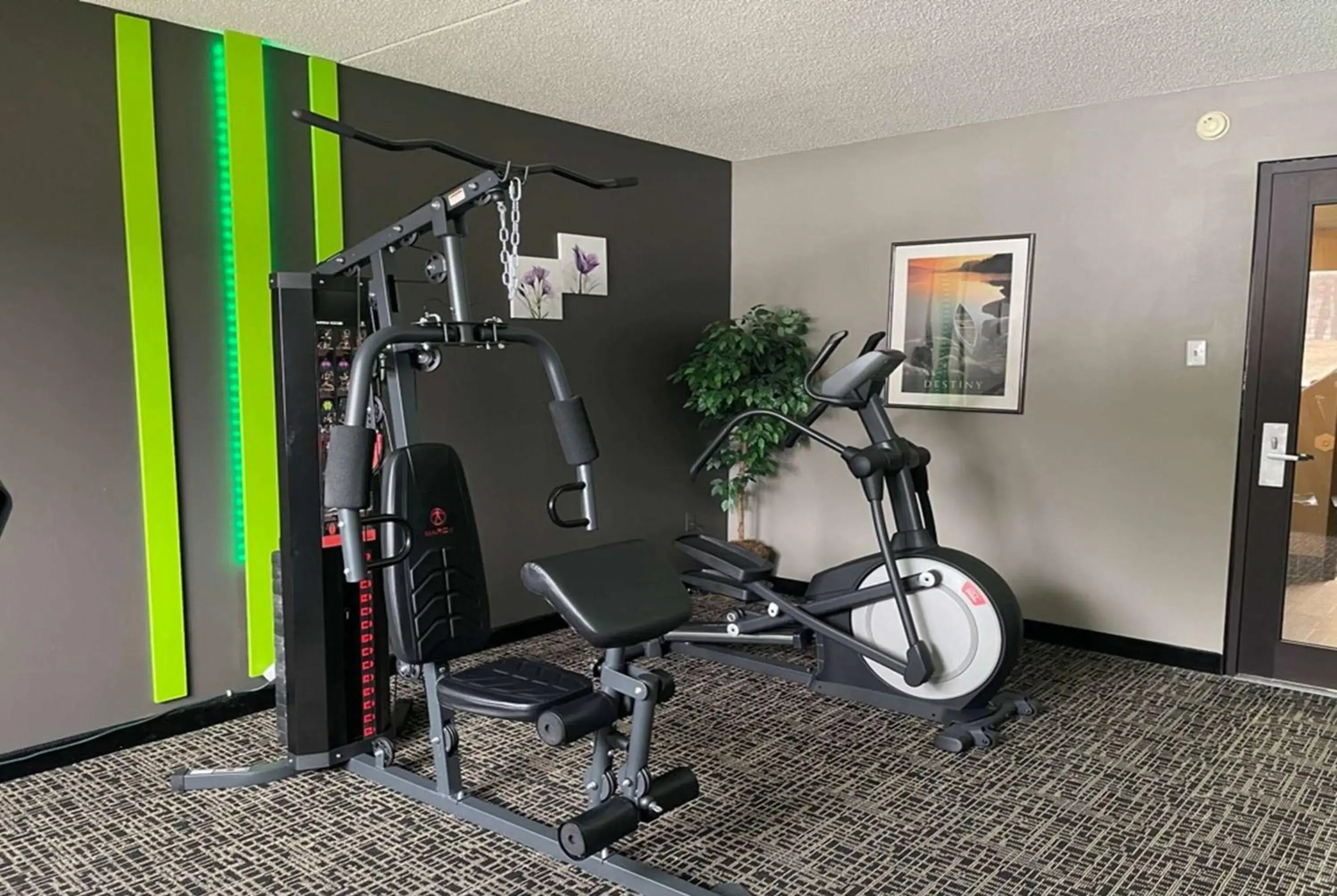 Fitness Center/Facilities in Wingate by Wyndham Lake George