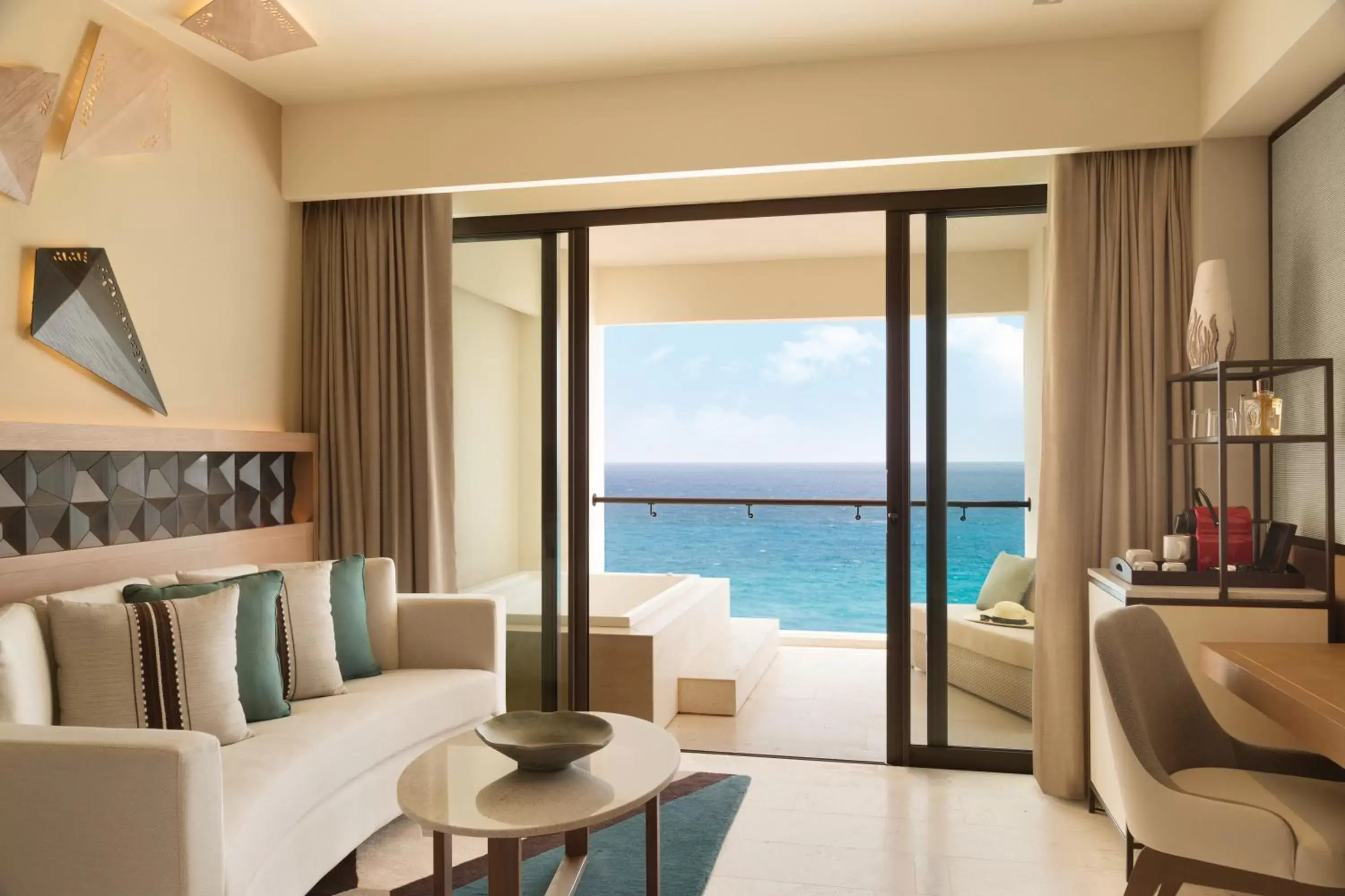 Master King Room - Oceanfront in Hyatt Ziva Cancun