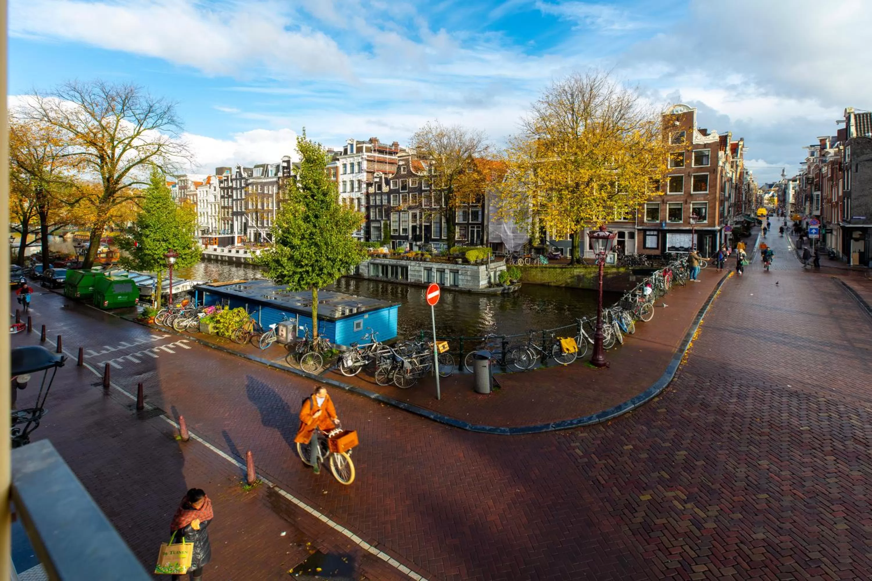 City view in Amsterdam Wiechmann Hotel