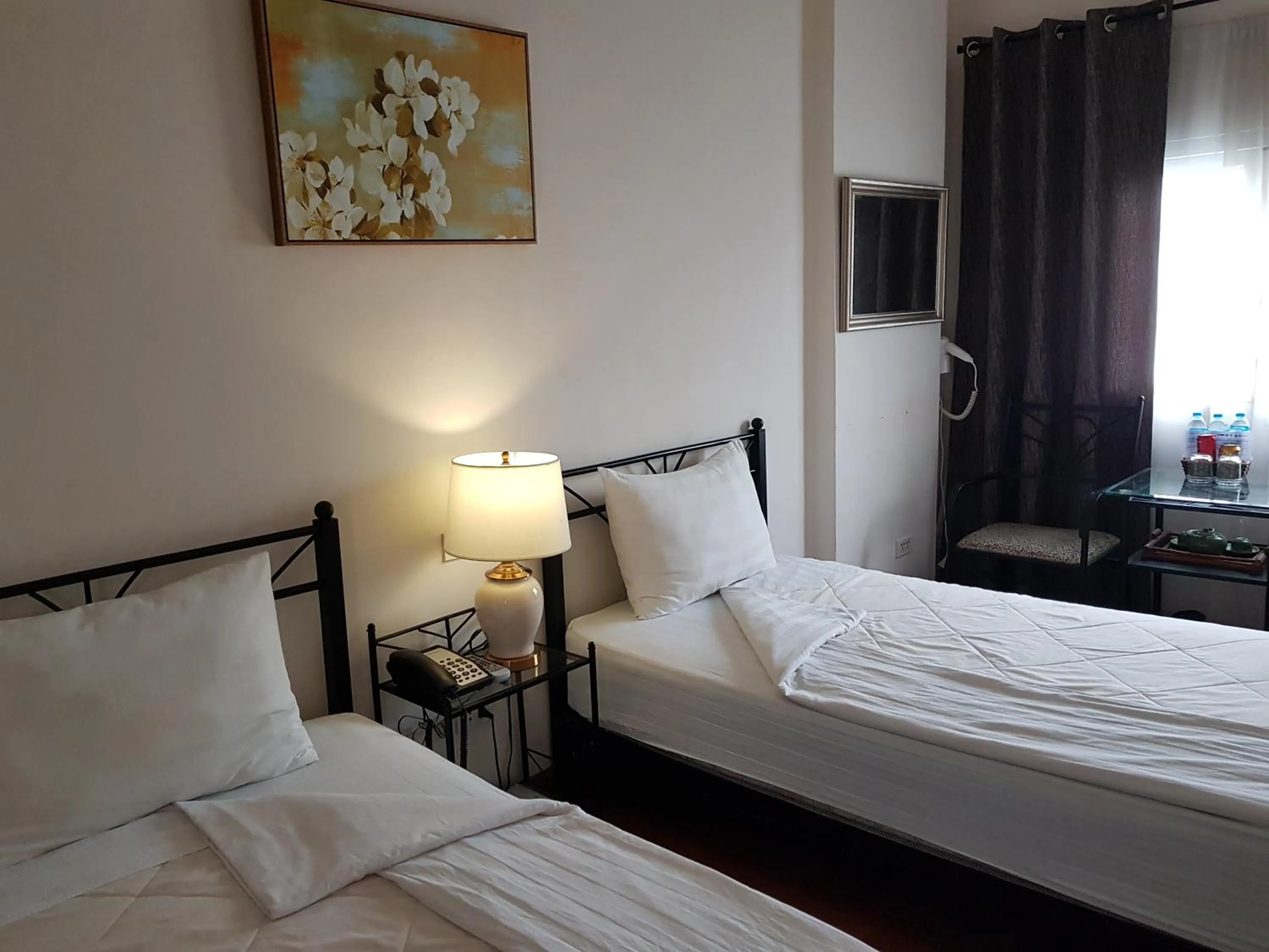 Photo of the whole room in Memory Hotel