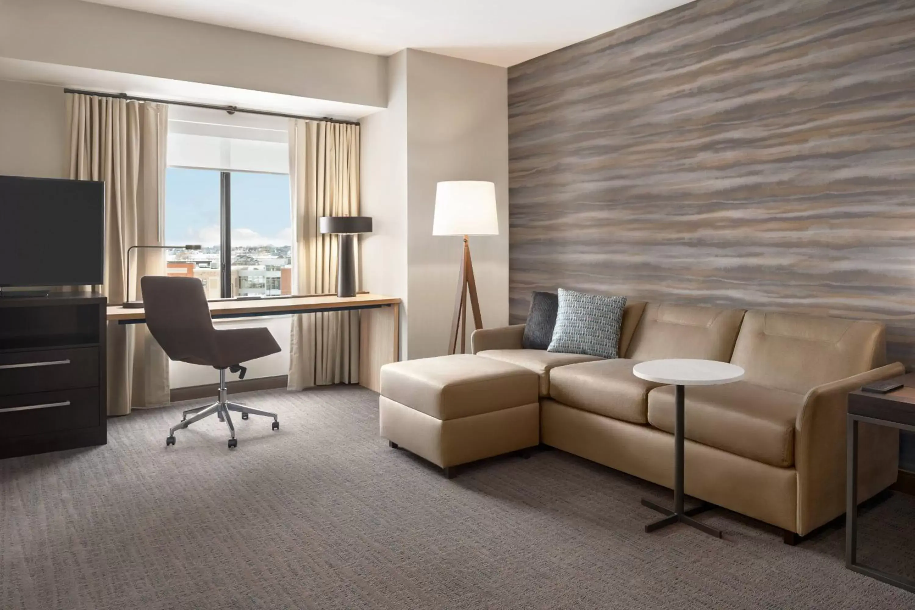 Living room, Seating Area in Residence Inn by Marriott Des Moines Ankeny