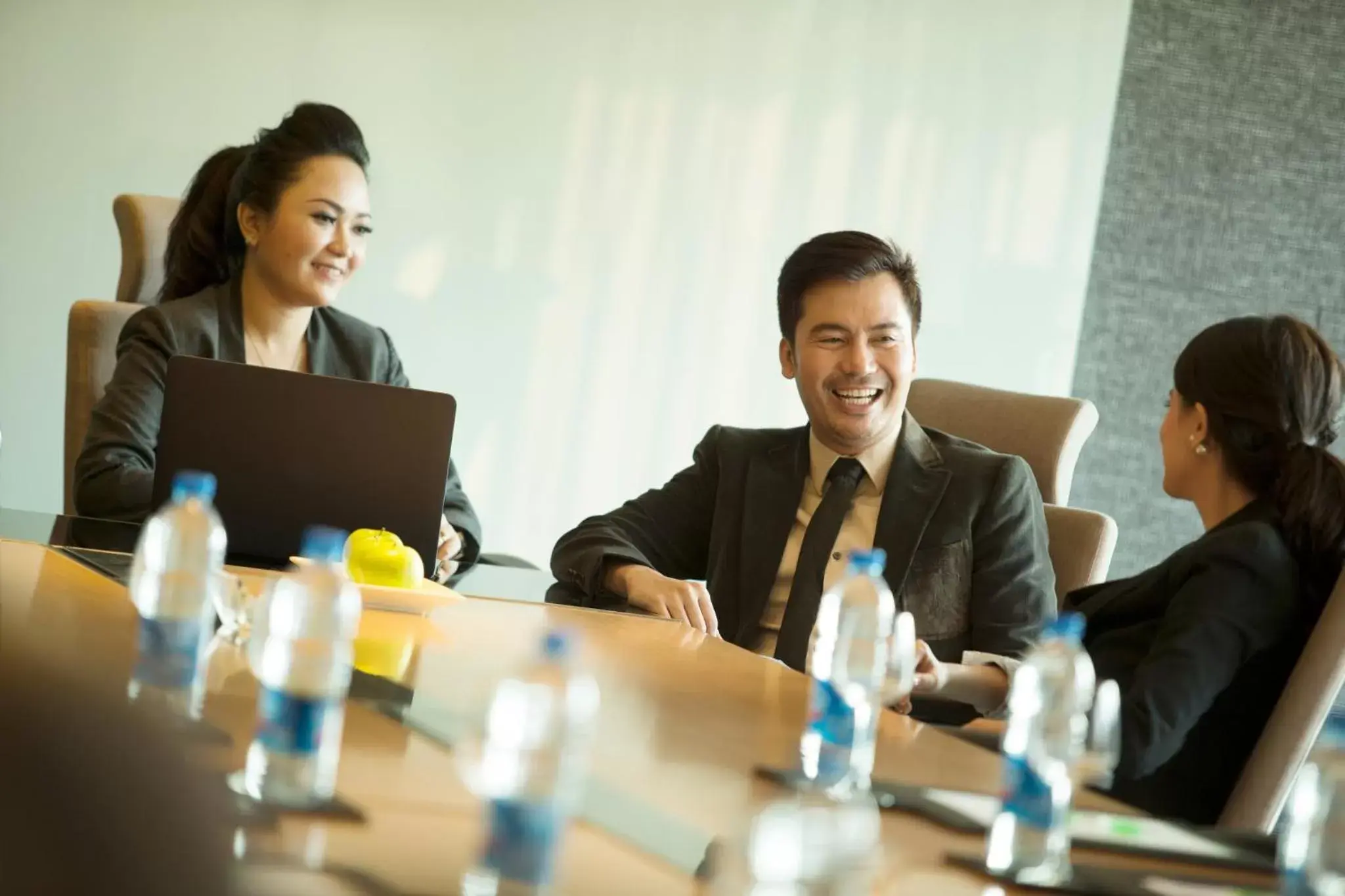 Meeting/conference room in Holiday Inn Jakarta Kemayoran, an IHG Hotel