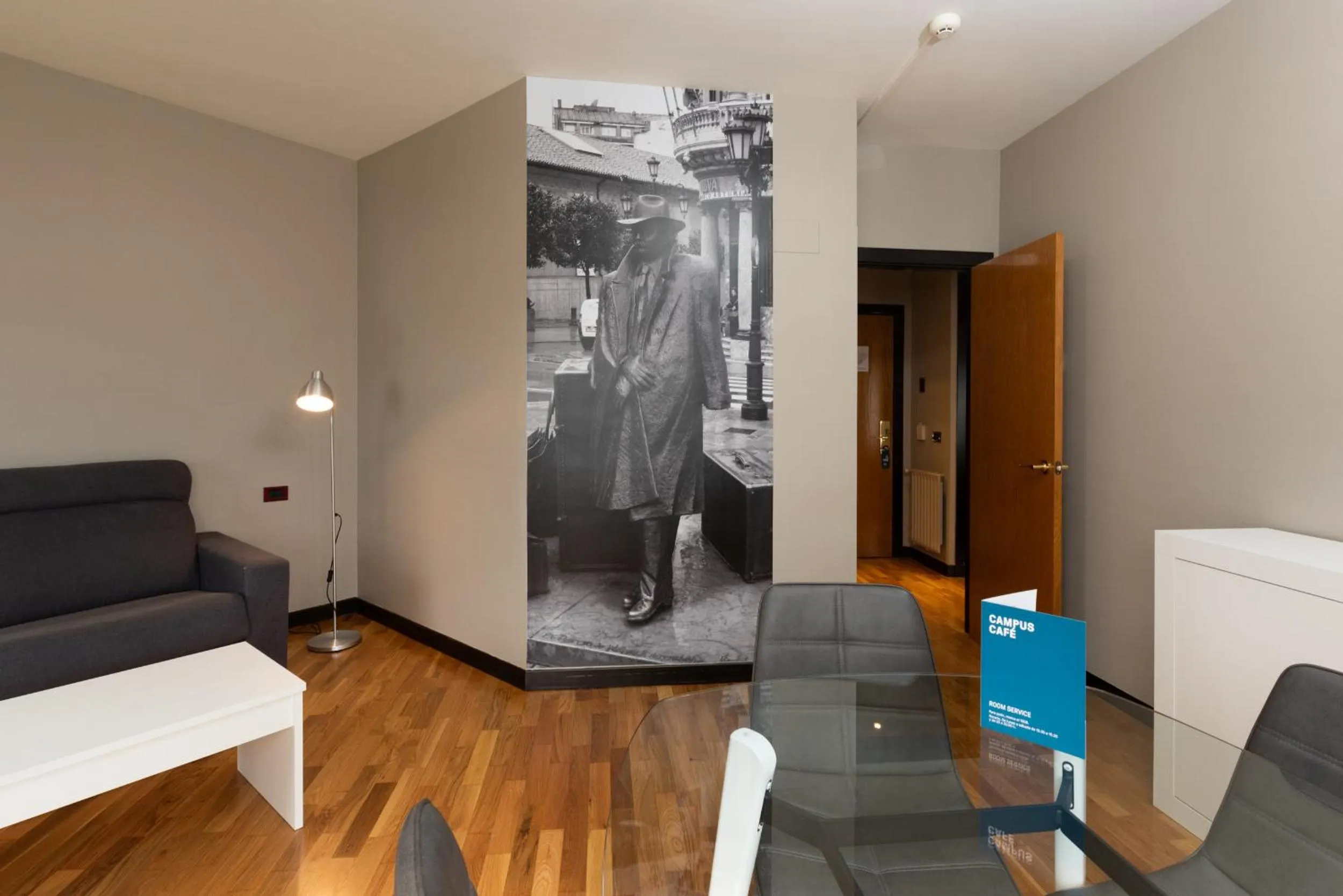 Living room in Aparthotel Campus