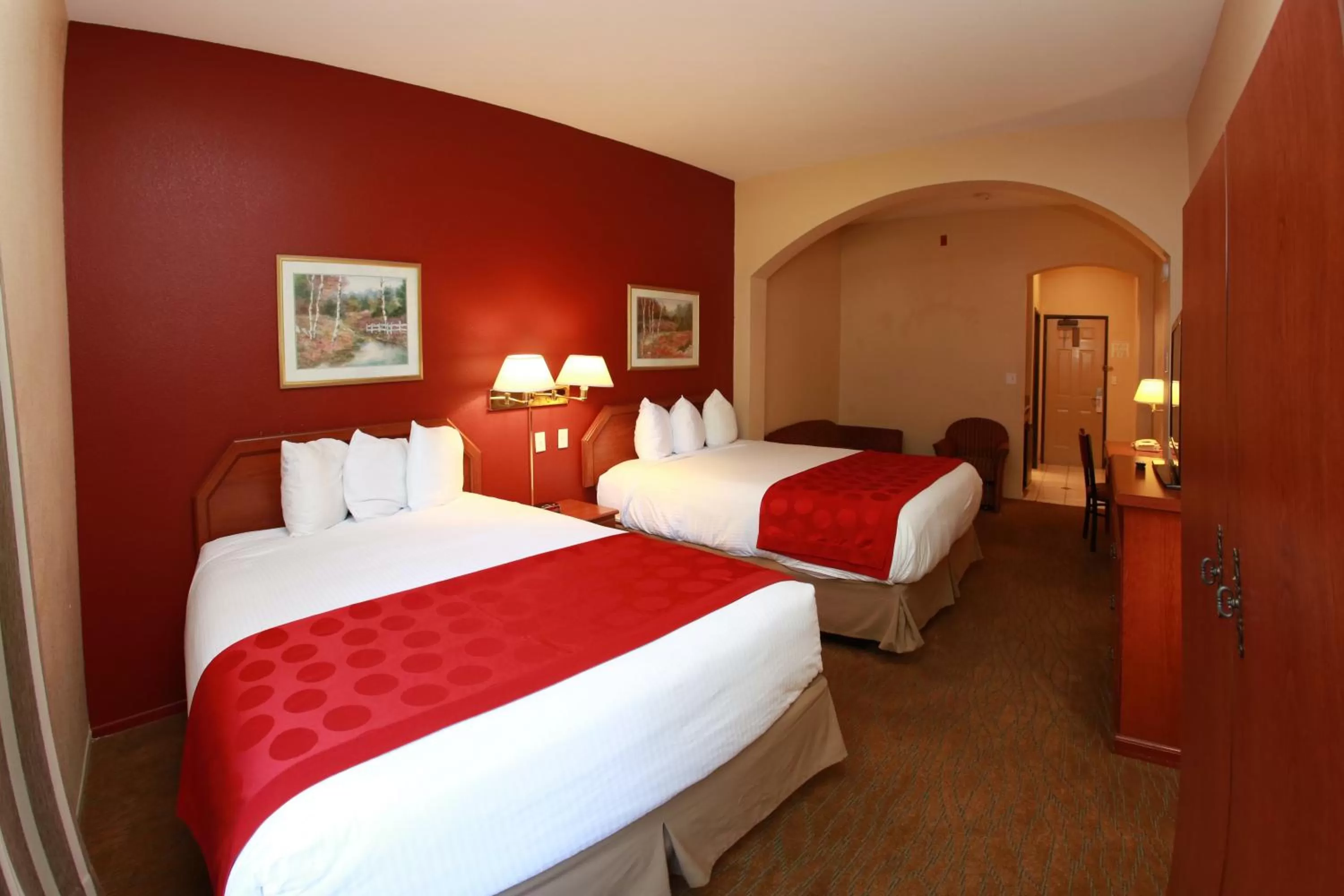 Bed in Ramada by Wyndham Fresno Northwest