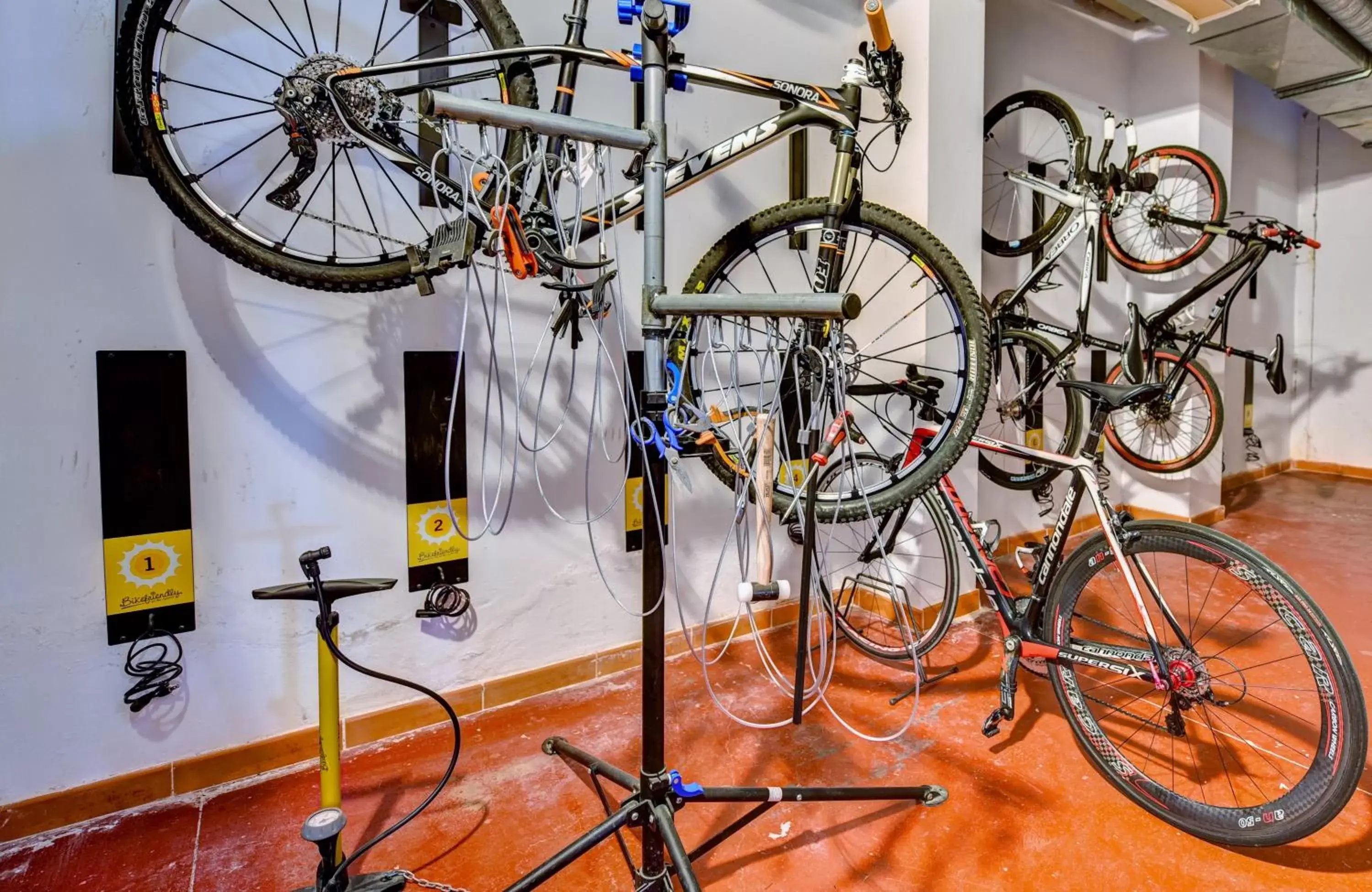 Cycling, Biking in Hotel Spa Villalba