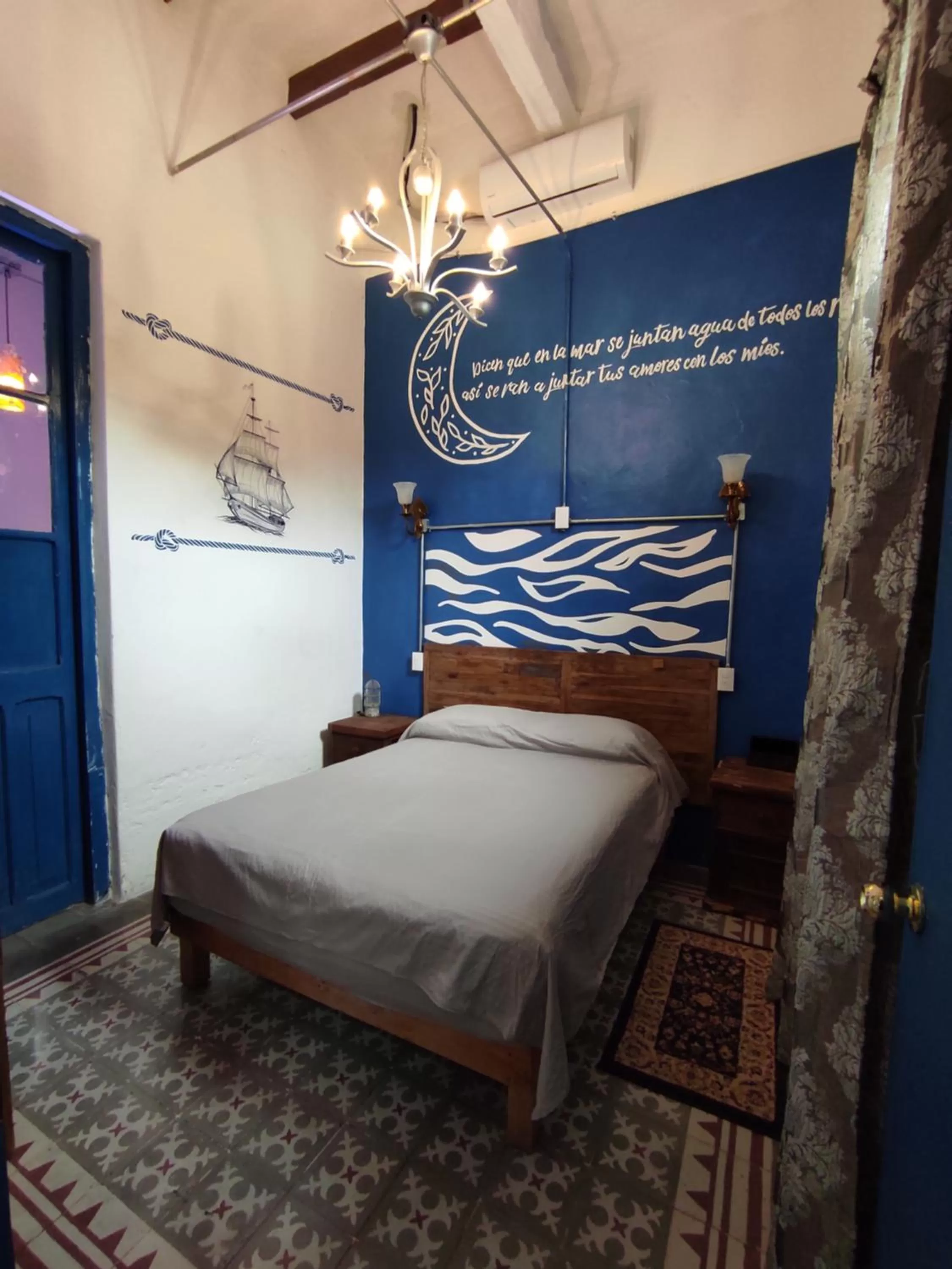 Photo of the whole room, Bed in Chuchumbé Hotel Cultural, Restaurante & Café