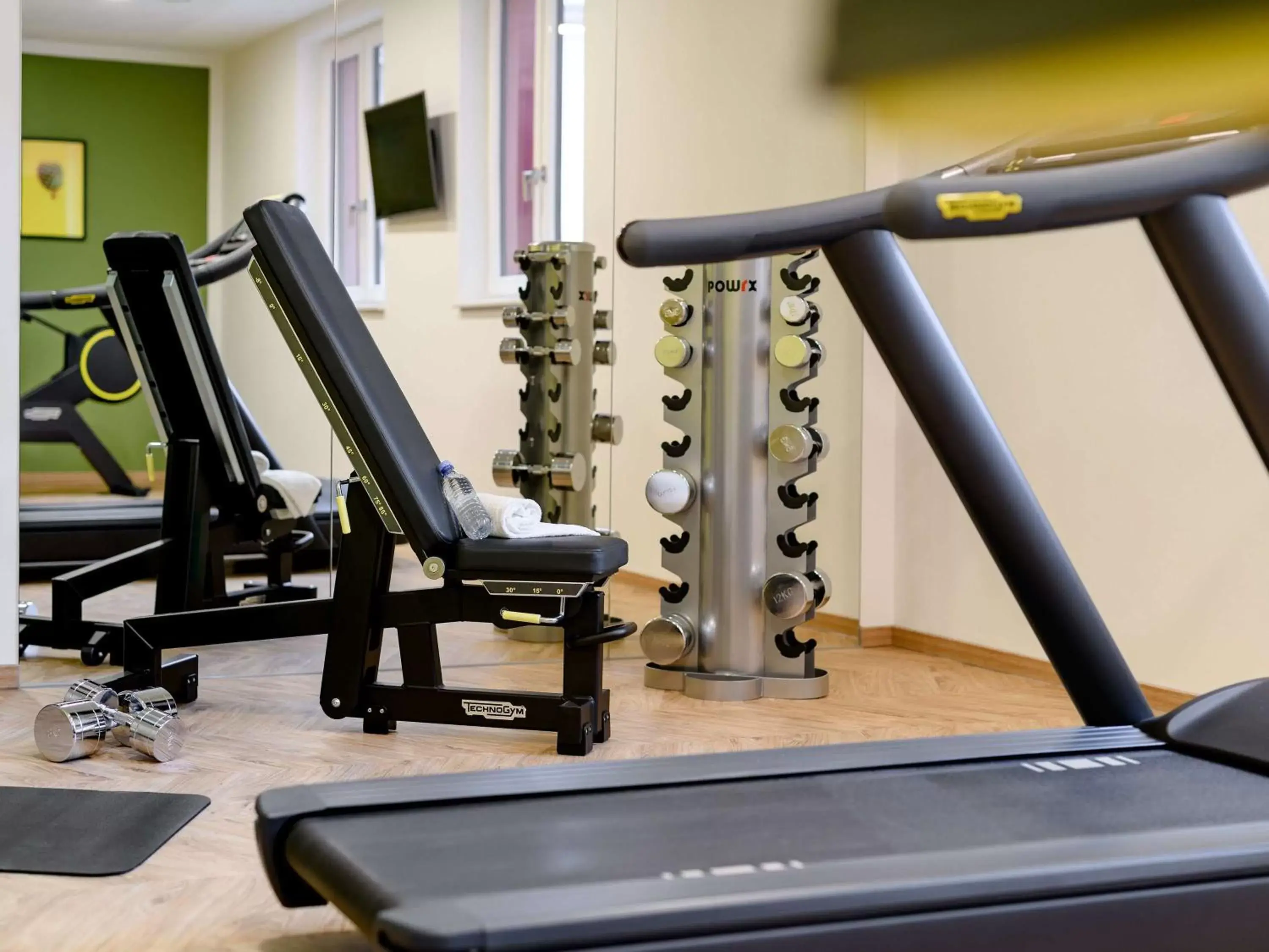 Spa and wellness centre/facilities, Fitness Center/Facilities in ibis Styles Aschaffenburg