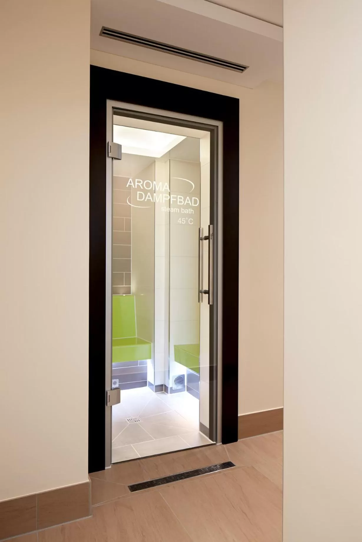 Steam room in Best Western Plus Arosa Hotel