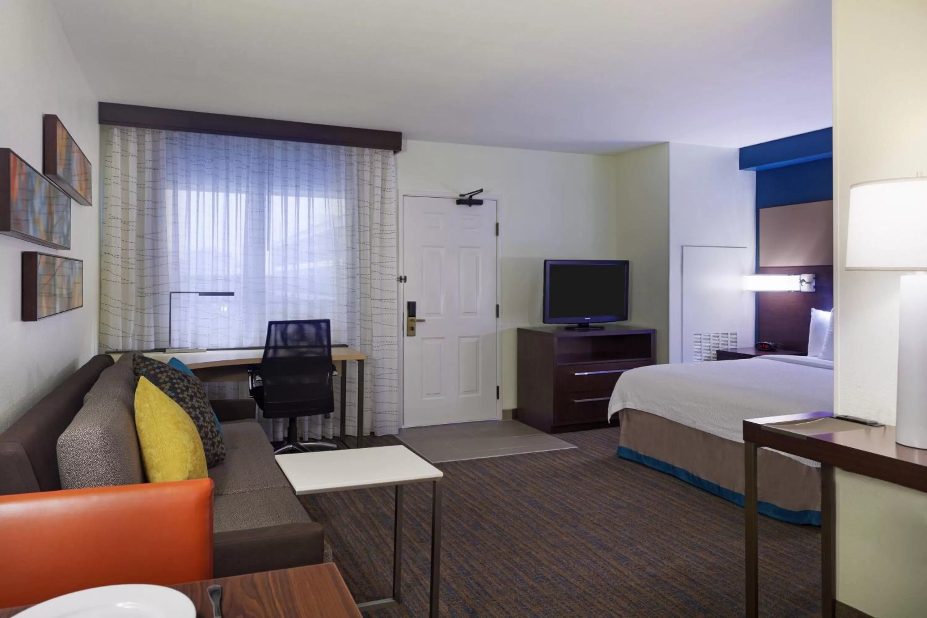 Bedroom in Residence Inn Houston by The Galleria