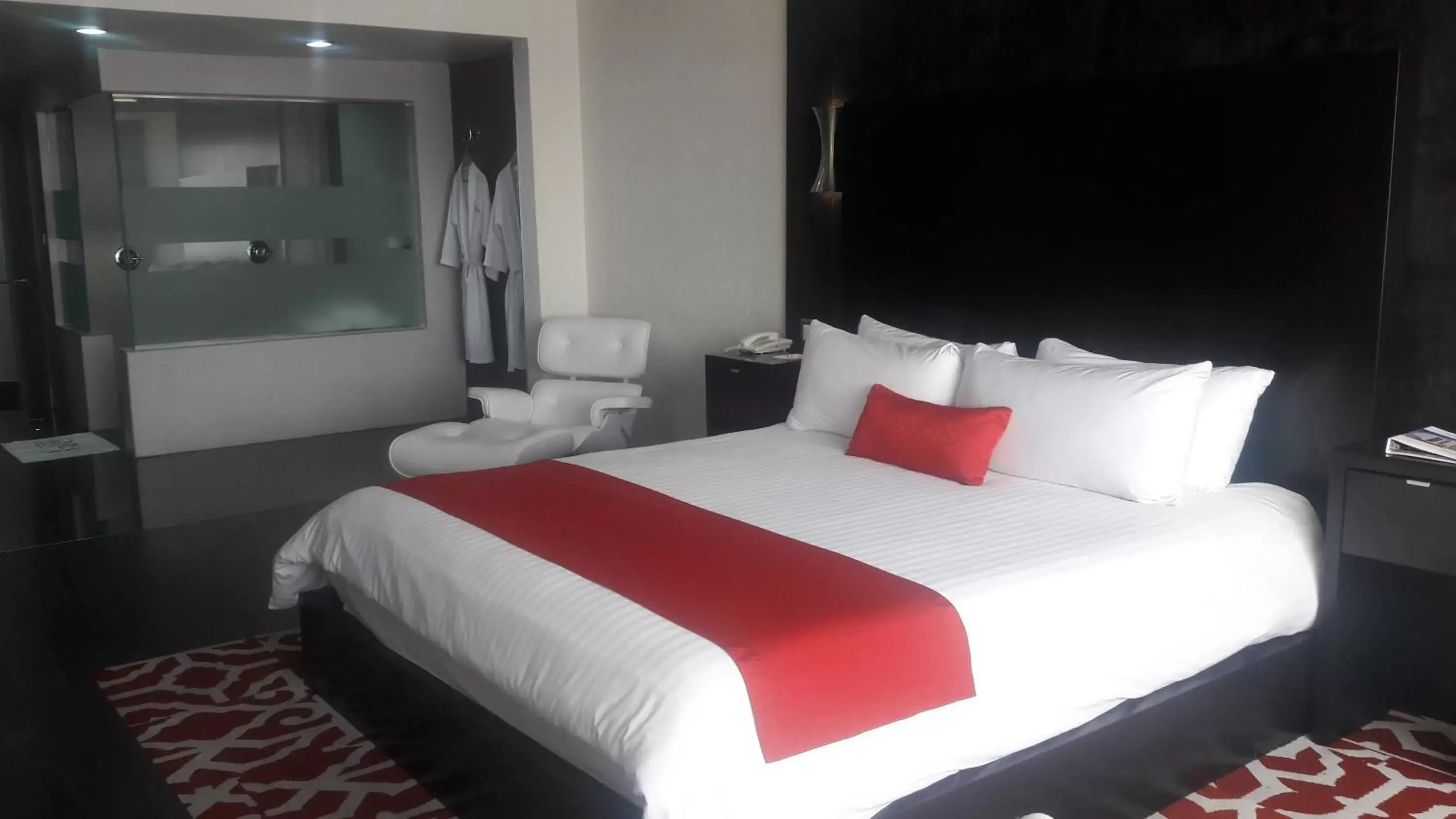 Bed in Pueblo Amigo Hotel Plaza y Casino